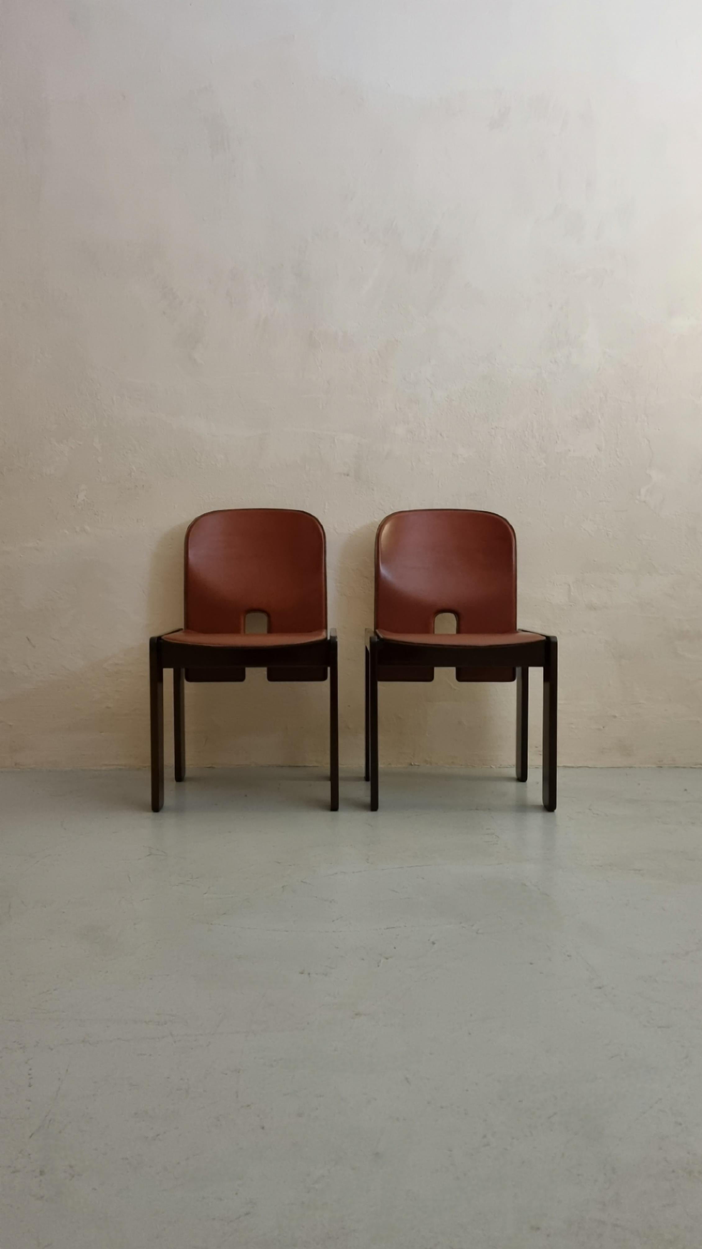 Italian 121 chairs designed by Afra and Tobia Scarpa for Cassina 1965 in vendita