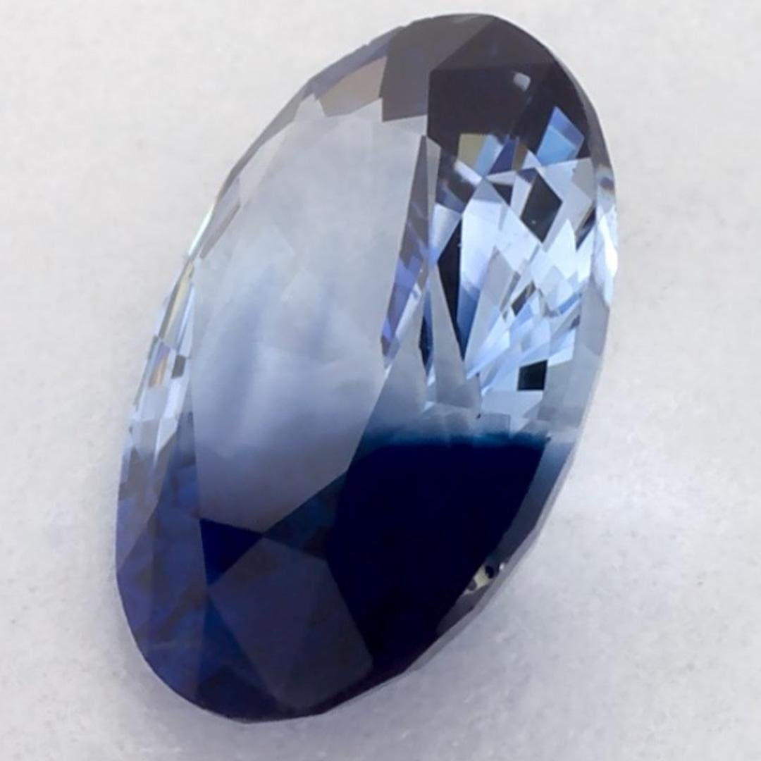 Taglio ovale 1.21 carati di zaffiro blu ovale sfuso in vendita