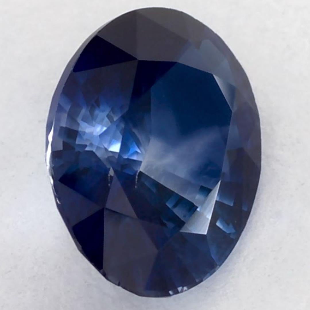 Donna 1.21 carati di zaffiro blu ovale sfuso in vendita