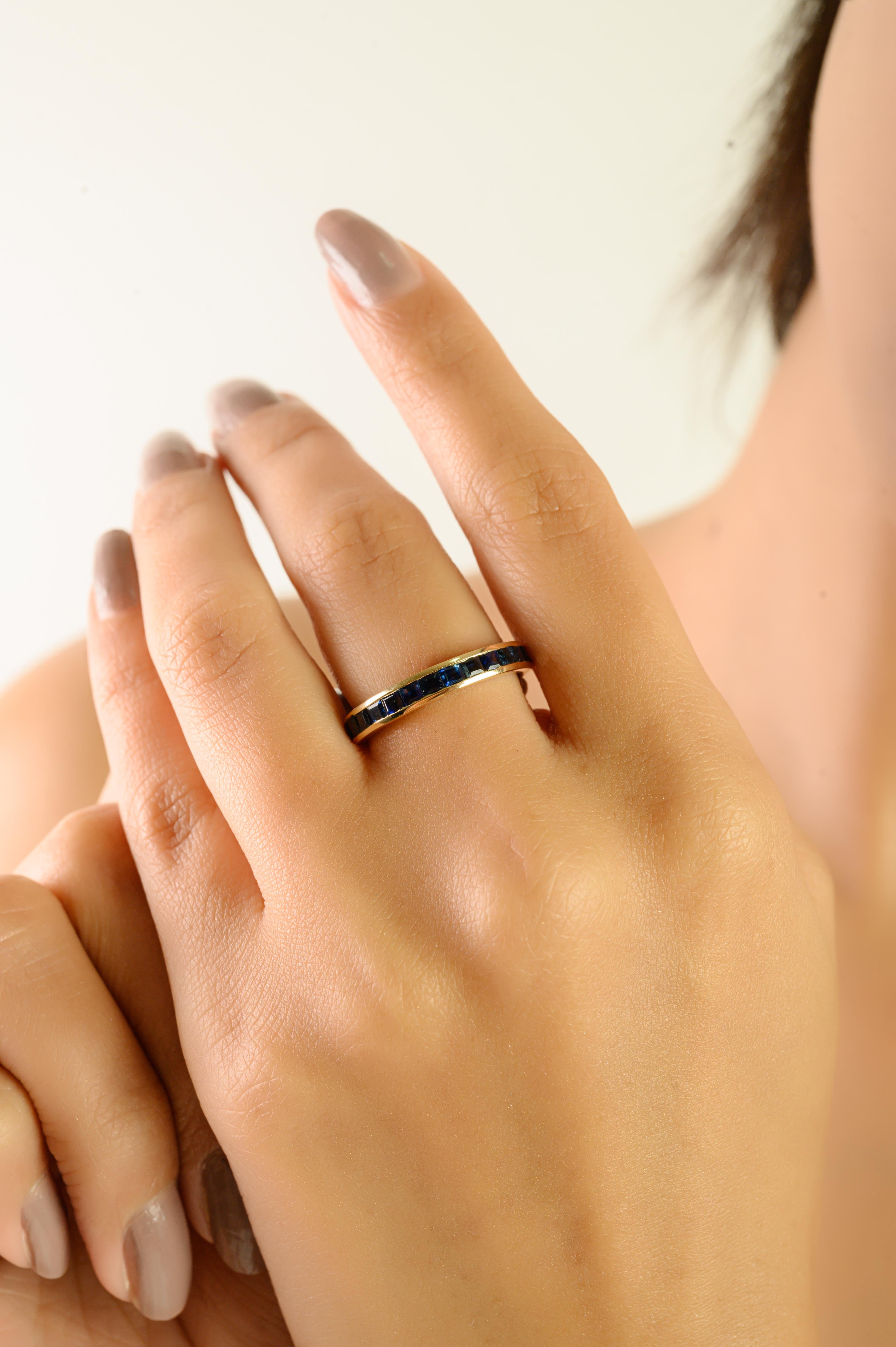 Im Angebot: 1,21 ct natürlichen blauen Saphir Kanal Set halbe Ewigkeit Band in 14K Gelbgold () 6