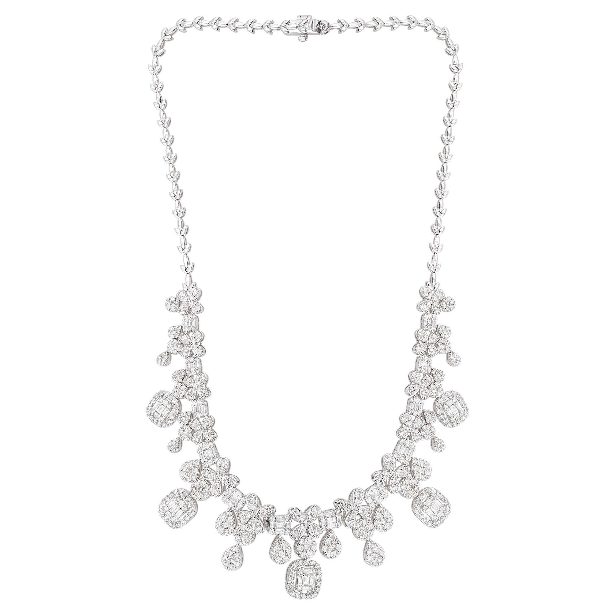 Collier avec pendentif en diamant baguette de 12,10 carats en or blanc massif 18k Fine Jewelry