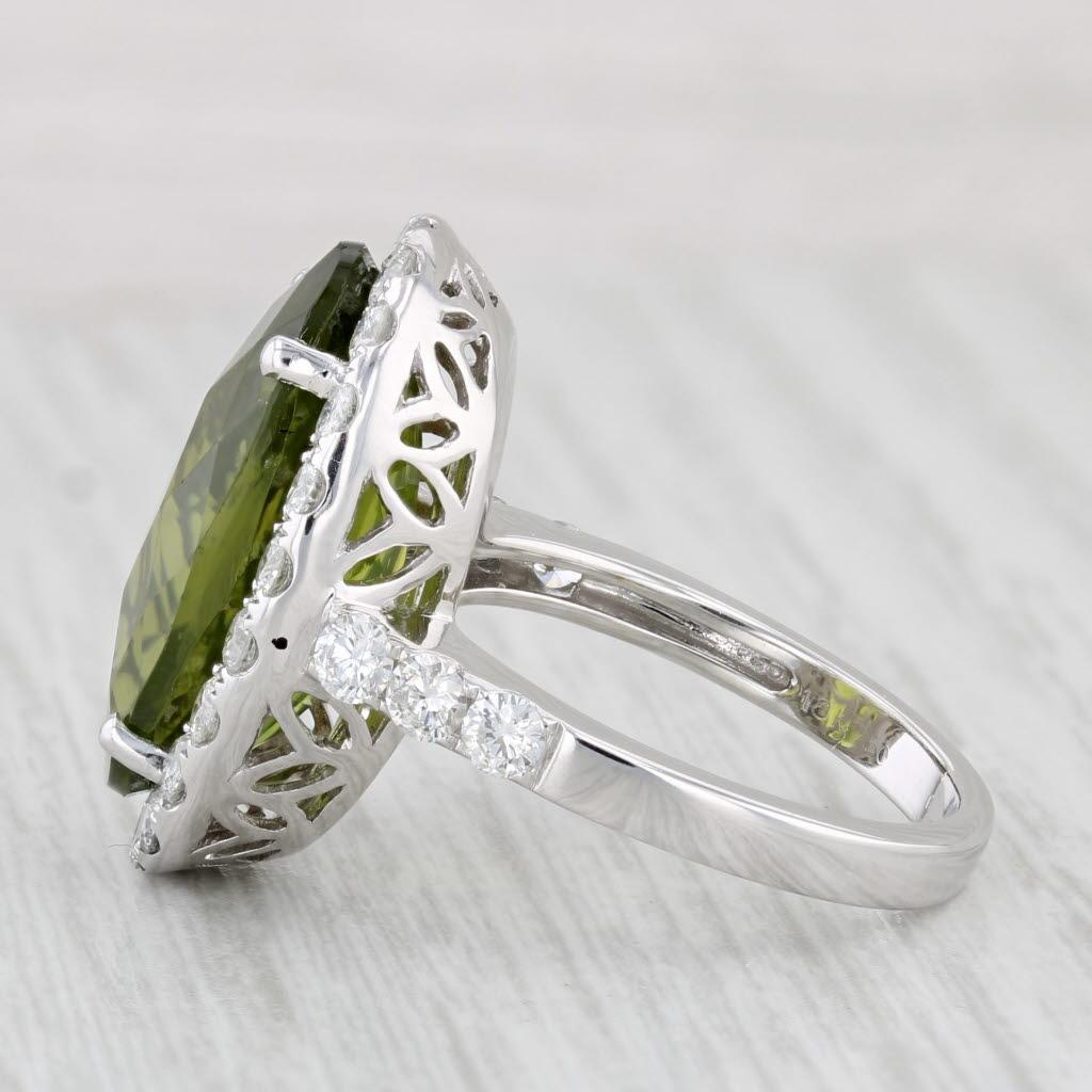12.10ctw Peridot Diamond Halo Ring 18k White Gold Size 7 M Christoff In Good Condition For Sale In McLeansville, NC