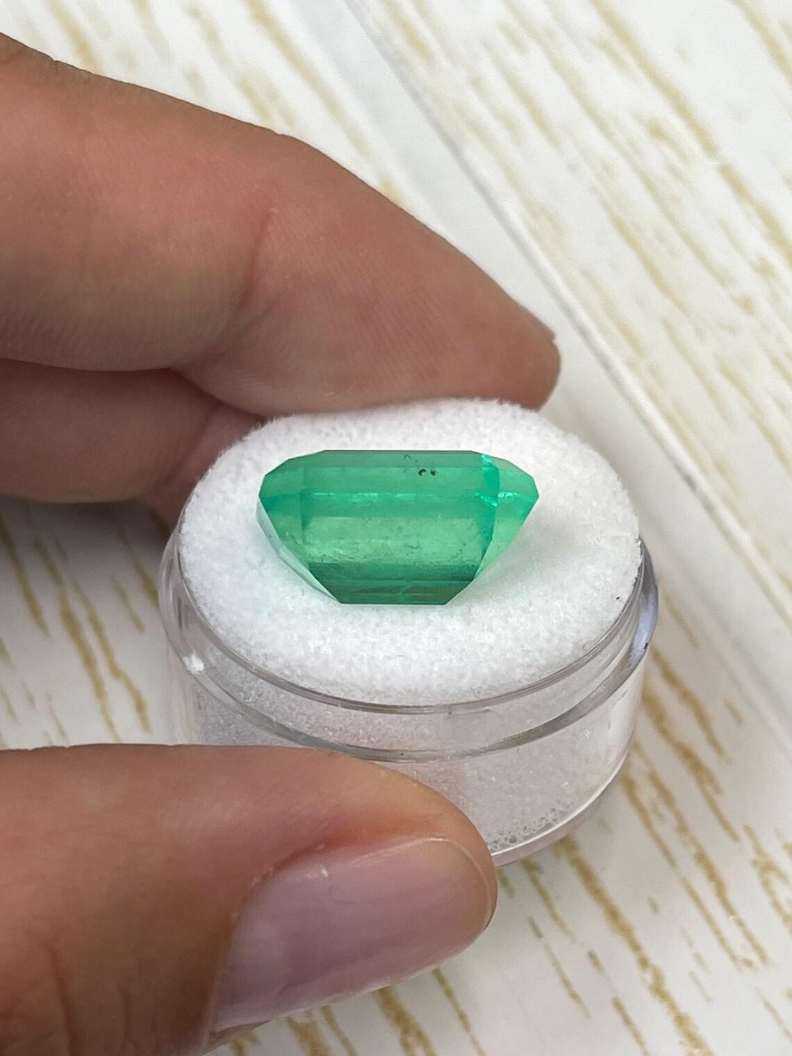 Women's or Men's 12.11ct GIA Certified Yellowish Green Emerald Cut Gem 16x12 Genuine May For Sale