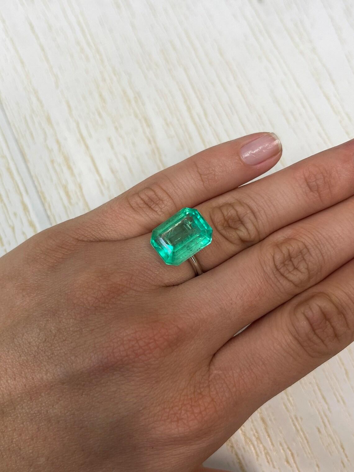 12.11ct GIA Certified Yellowish Green Emerald Cut Gem 16x12 Genuine May For Sale 2