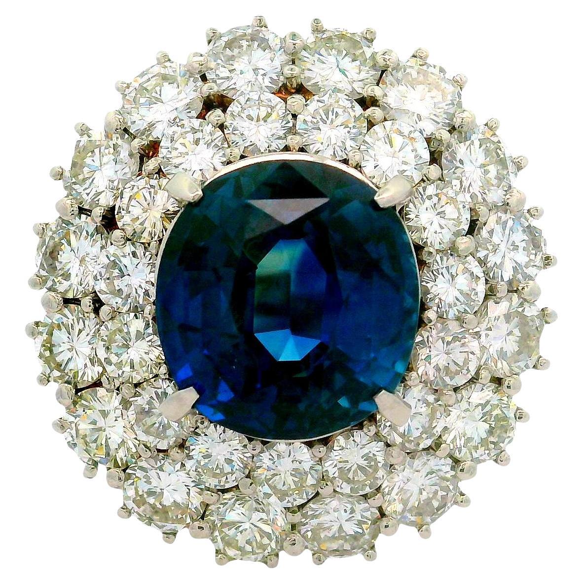 12.13 Carat Blue Sapphire Diamond Double Halo Platinum Ring im Angebot