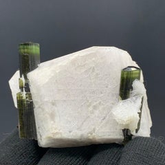 121.32 Grammes Joli spécimen de tourmaline double avec feldspath du Pakistan
