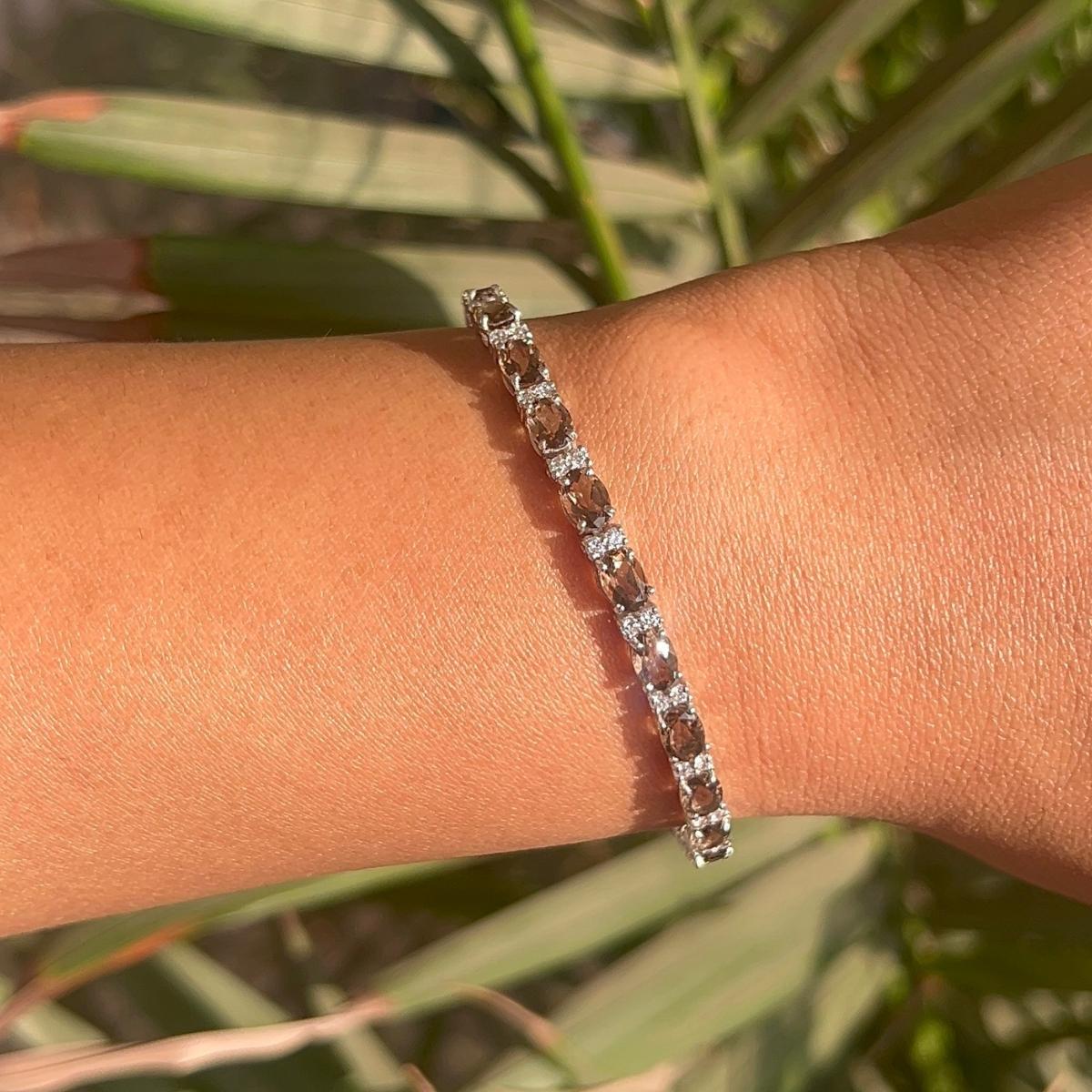 12.15 Carat Brown Smoky Quartz Tennis Bracelet Best Mothers Day Gift in Silver For Sale 4