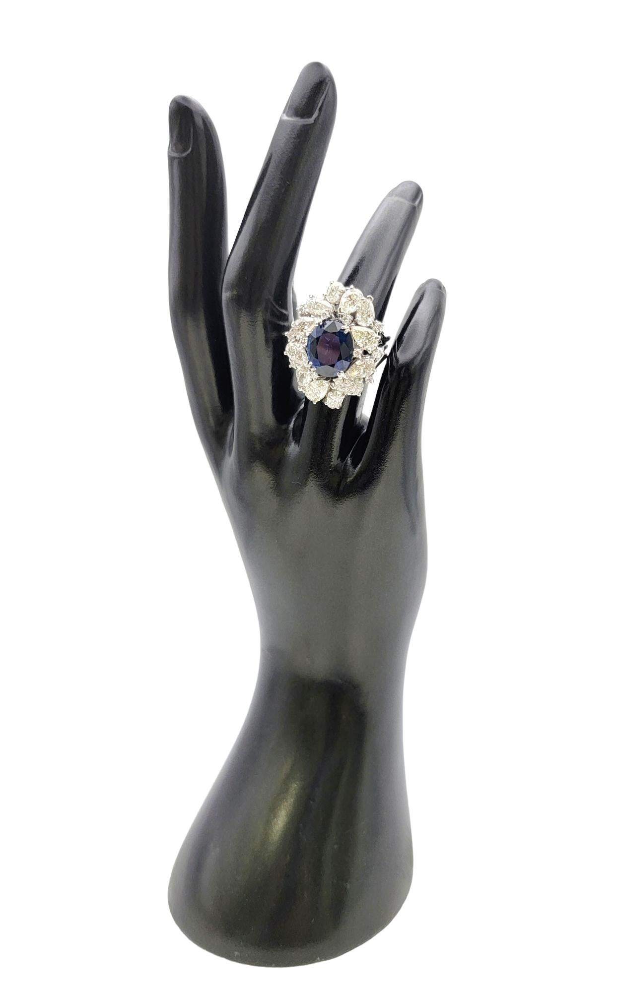 12.15 Carat Total Natural Sapphire and Diamond Cluster White Gold Cocktail Ring For Sale 11