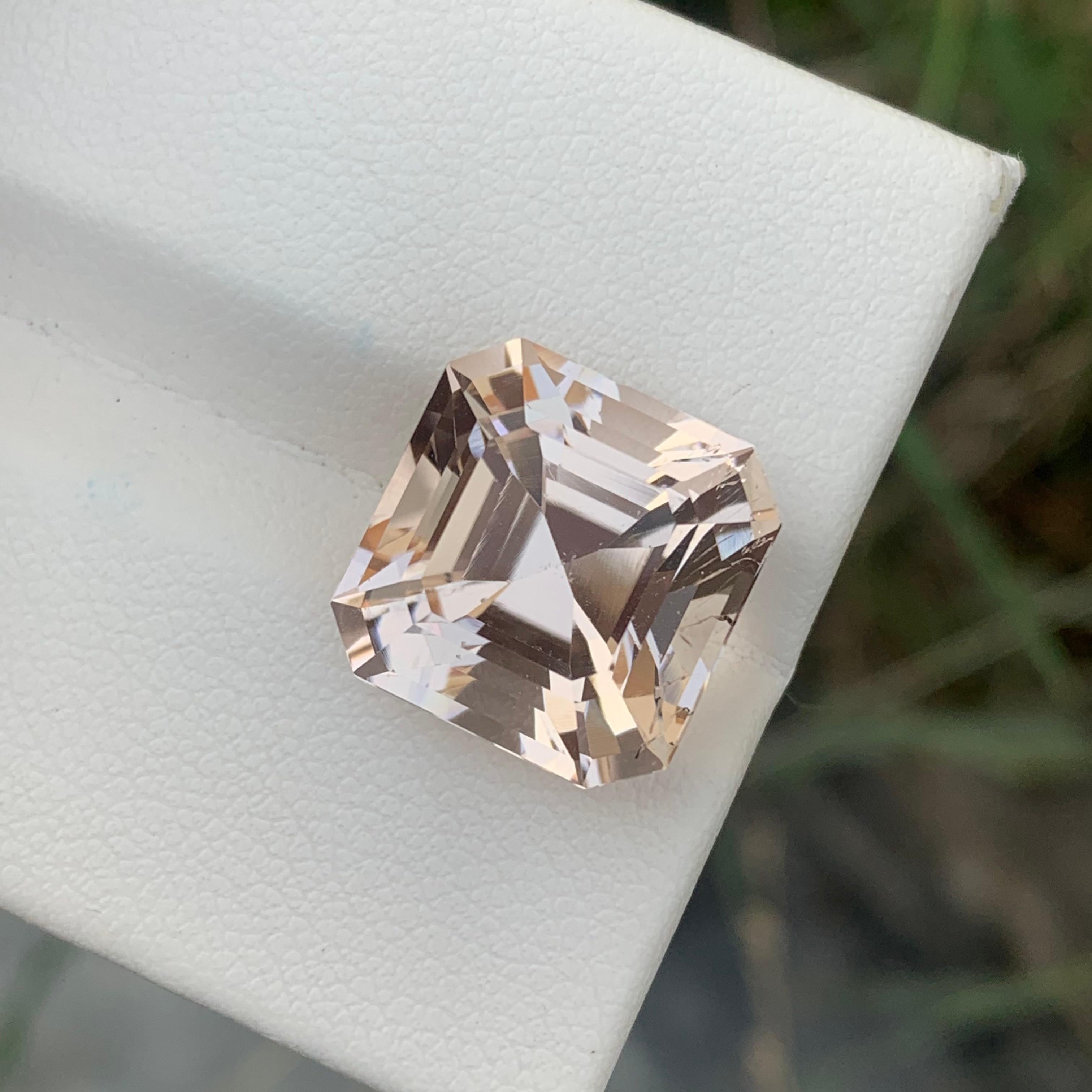 12.15 Carats Natural Loose Imperial Morganite Asscher Cut Gem For Jewelry Making In New Condition In Peshawar, PK