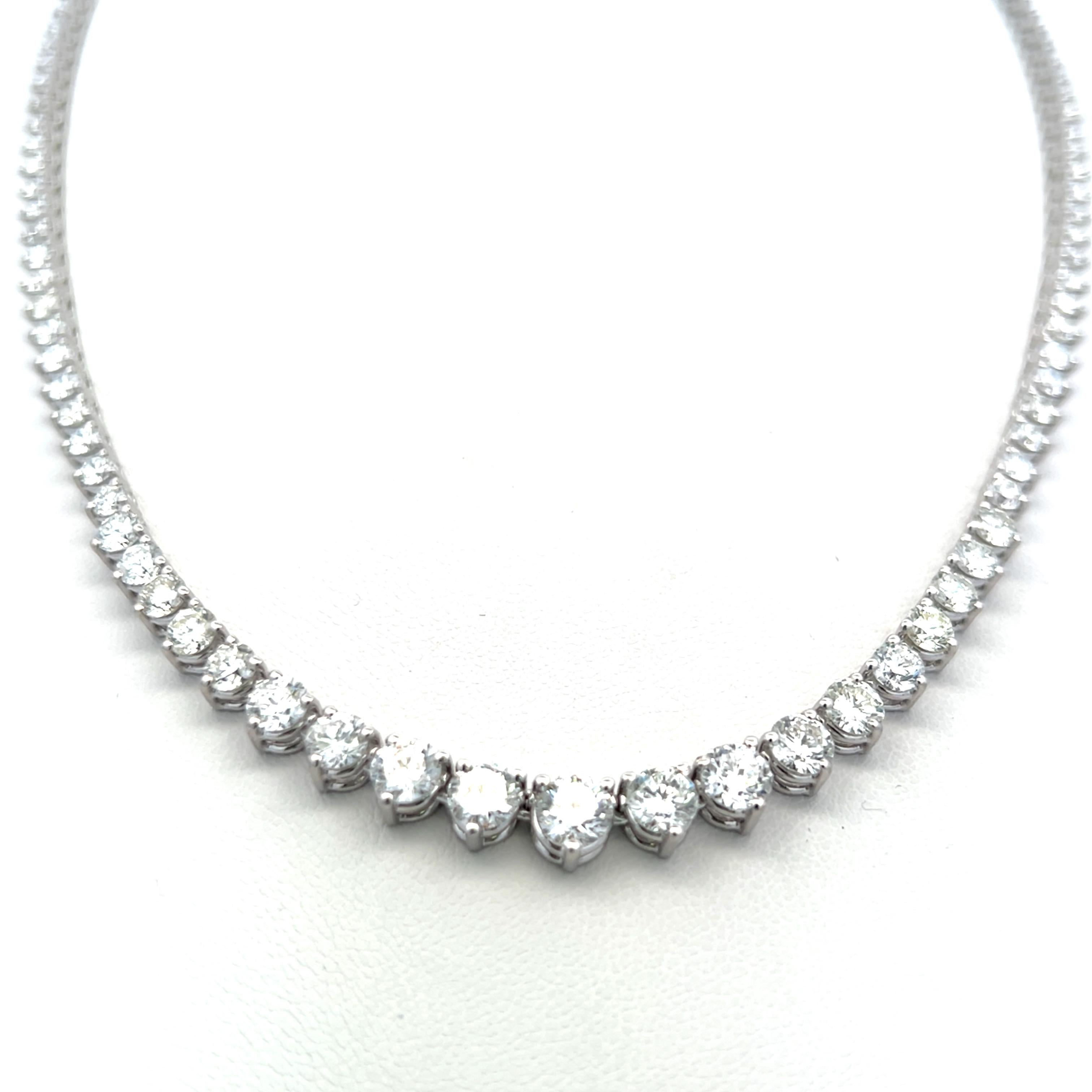 12.16 Carat Round Brilliant G-H VS Diamond 14 Karat White Gold Riviera Necklace For Sale 5