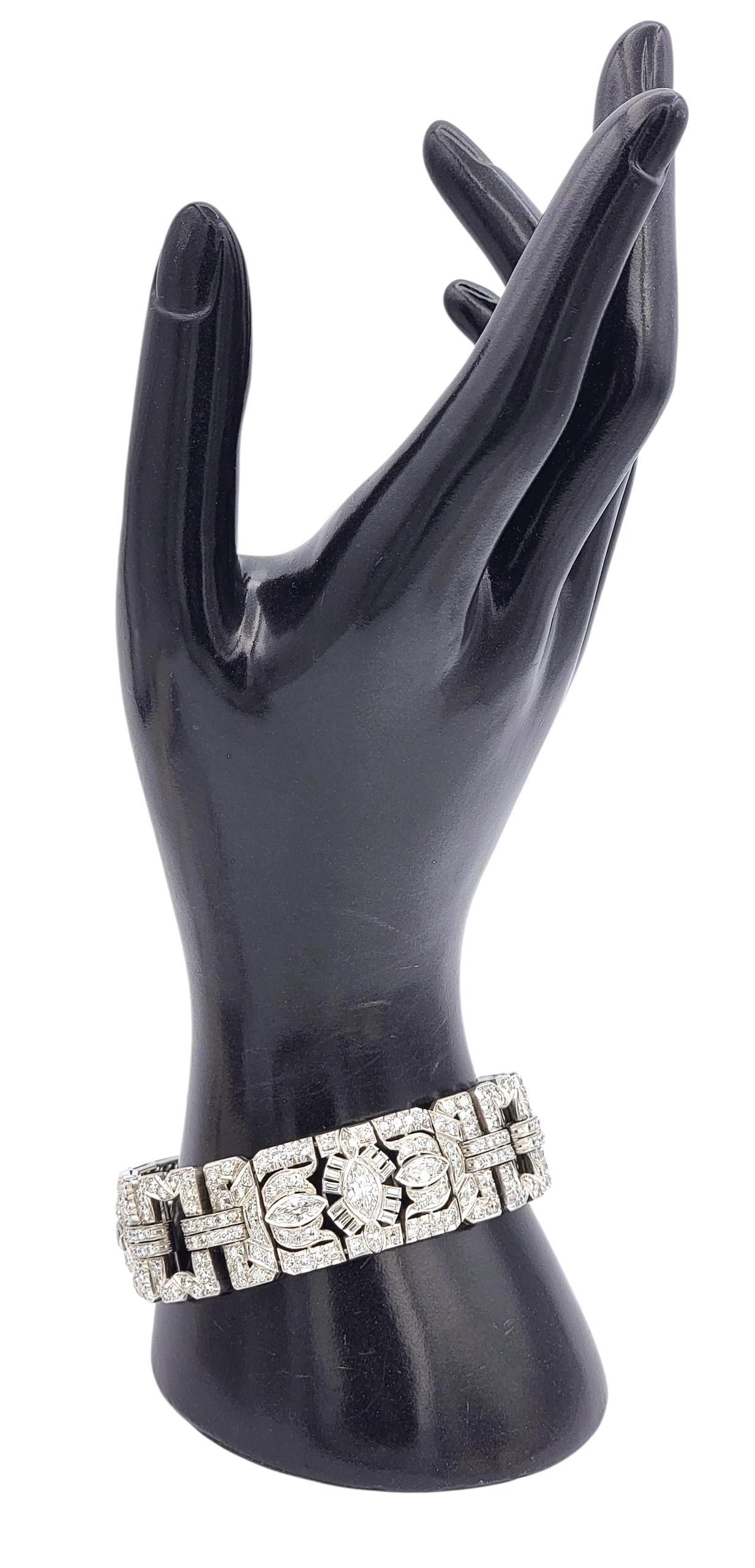 Pulsera de eslabones Art Decó con varios diamantes en total de 12,16 quilates, en platino en venta 7