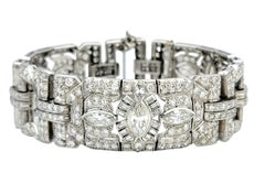 12,16 carati totali di bracciale a maglie con più diamanti Art Deco in platino