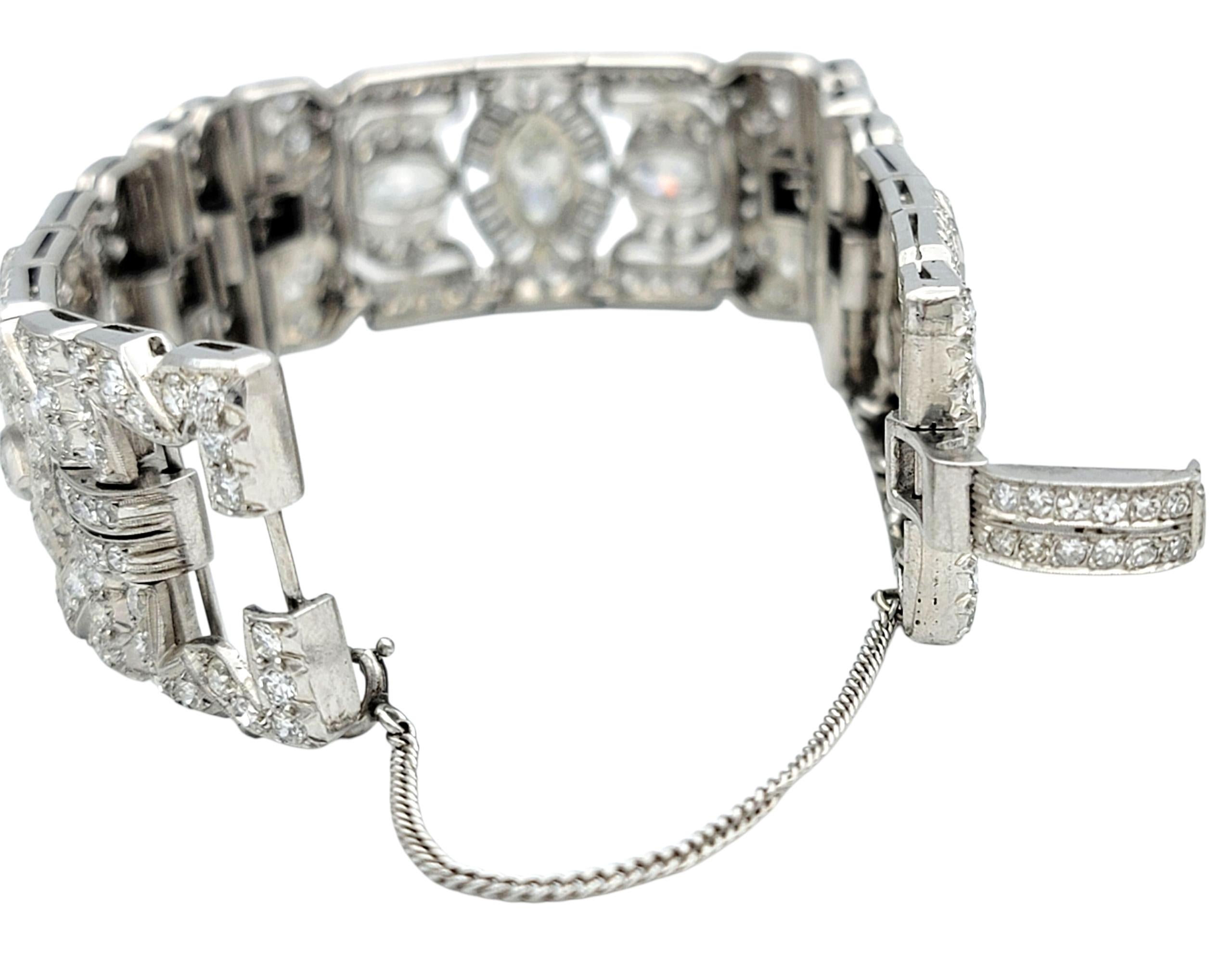 Pulsera de eslabones Art Decó con varios diamantes en total de 12,16 quilates, en platino en venta 3
