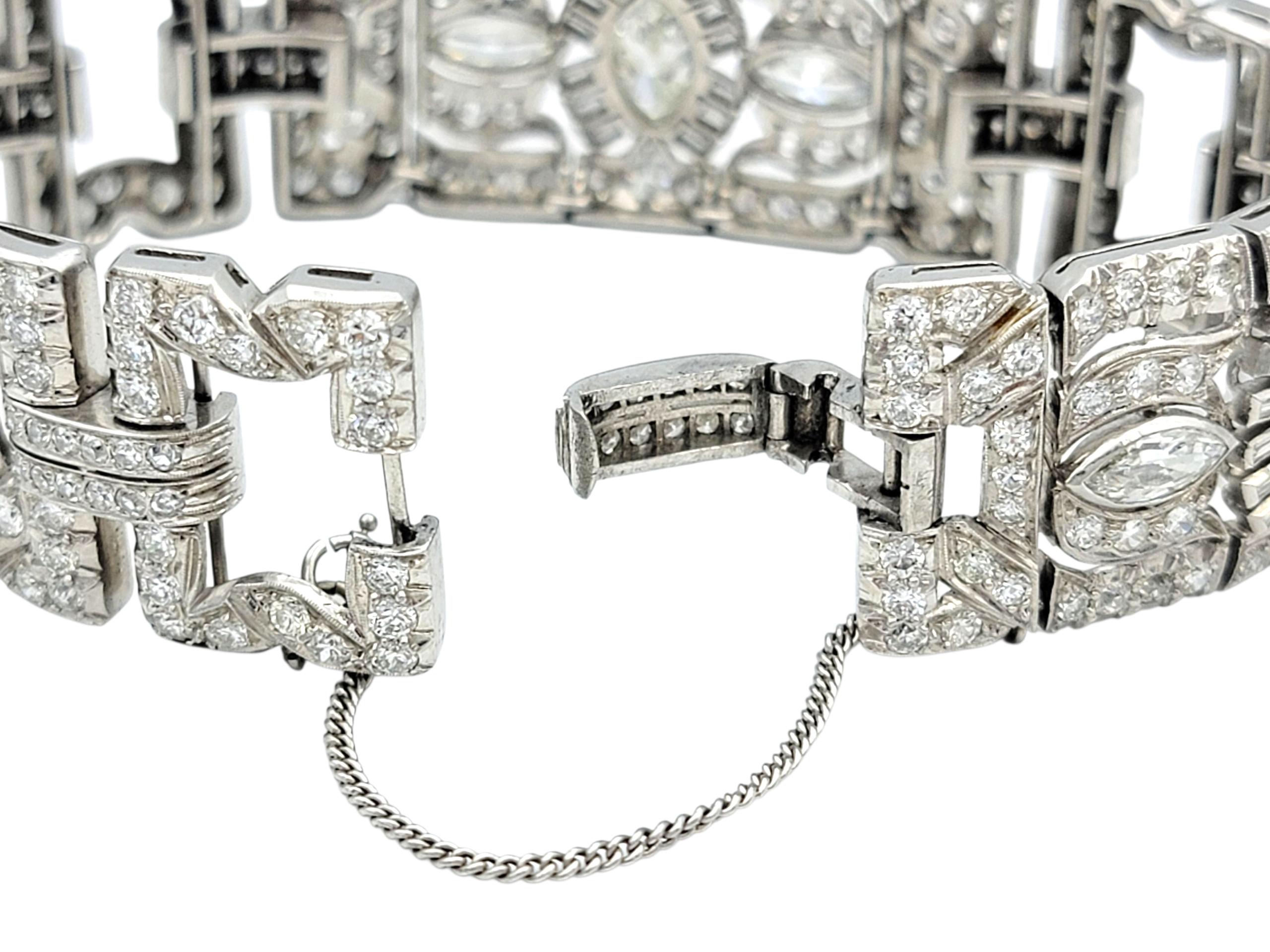 Pulsera de eslabones Art Decó con varios diamantes en total de 12,16 quilates, en platino en venta 4