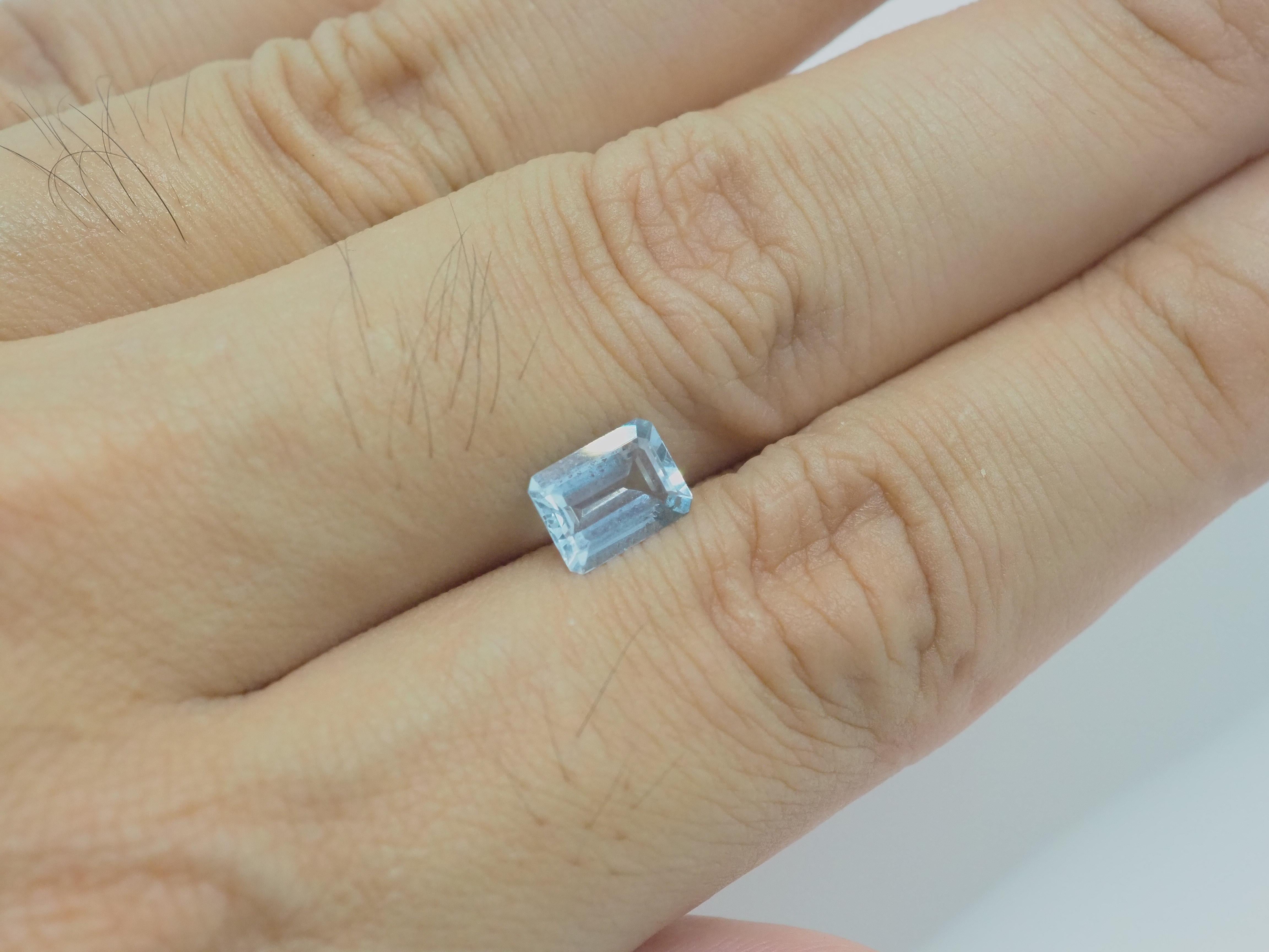 Eye clean aquamarine!

This particular gem measures approximately 8x6x3.5mm, providing ample space for intricate and creative dainty ring designs.

Lovely Icy-blue color emerald cut aquamarine
Weight= 1.21 carats

-Come with small gemstone box