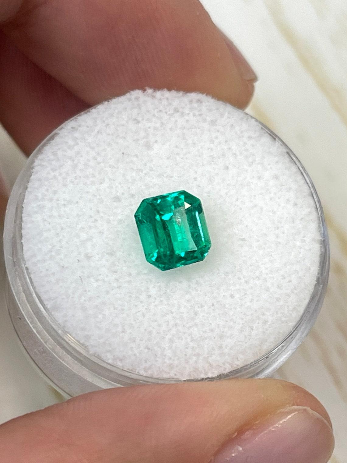 1.21ct Vivid Green Asscher Cut Colombian Emerald 6.5x6.2 Genuine May Birthstone In New Condition For Sale In Jupiter, FL