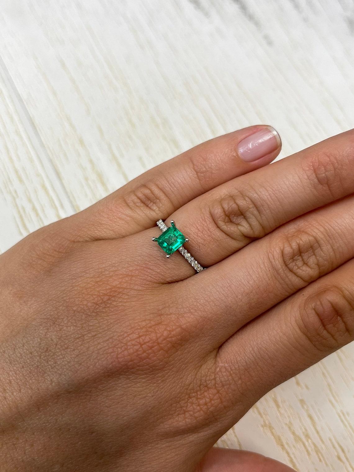 1.21ct Vivid Green Asscher Cut Colombian Emerald 6.5x6.2 Genuine May Birthstone For Sale 4