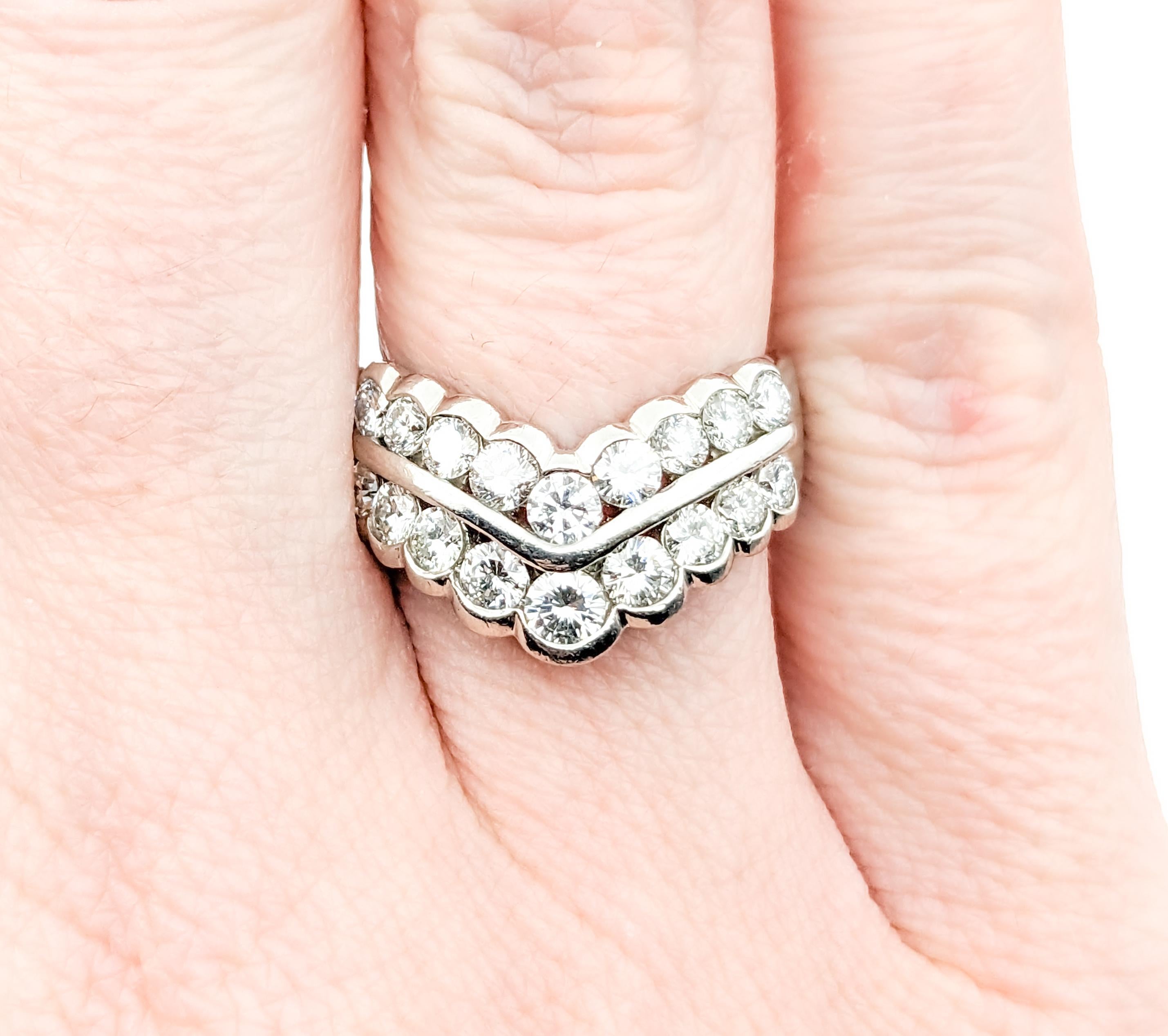 Contemporary 1.21ctw Diamond Ring In Platinum For Sale