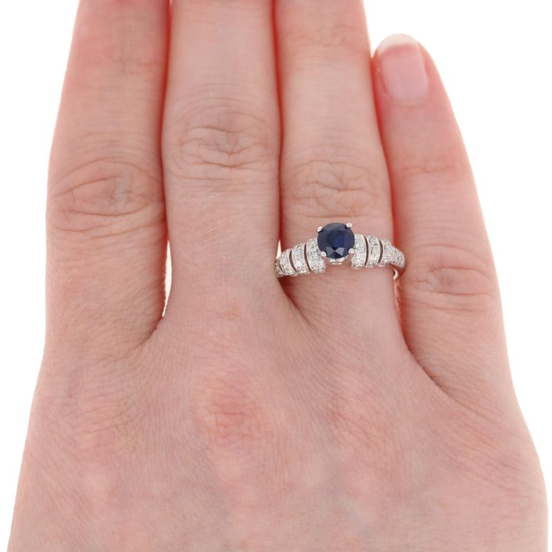 For Sale:  1.21ctw Round Cut Sapphire & Diamond Ring, 14k White Gold Milgrain Engagement 3
