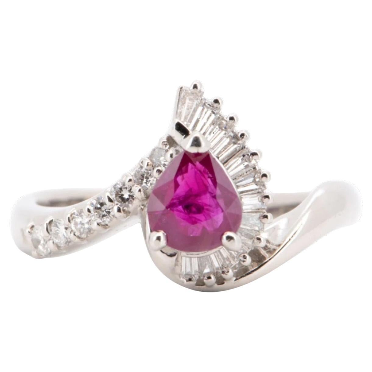 Anello di fidanzamento aureolato con rubino e diamante da 1,21 carati in platino pesante 7g+ R6731 in vendita