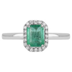 1.21tcw 14K Verlobungsring mit natürlichem Smaragd-Emerald-Schliff und Diamant-Halo mit Halo