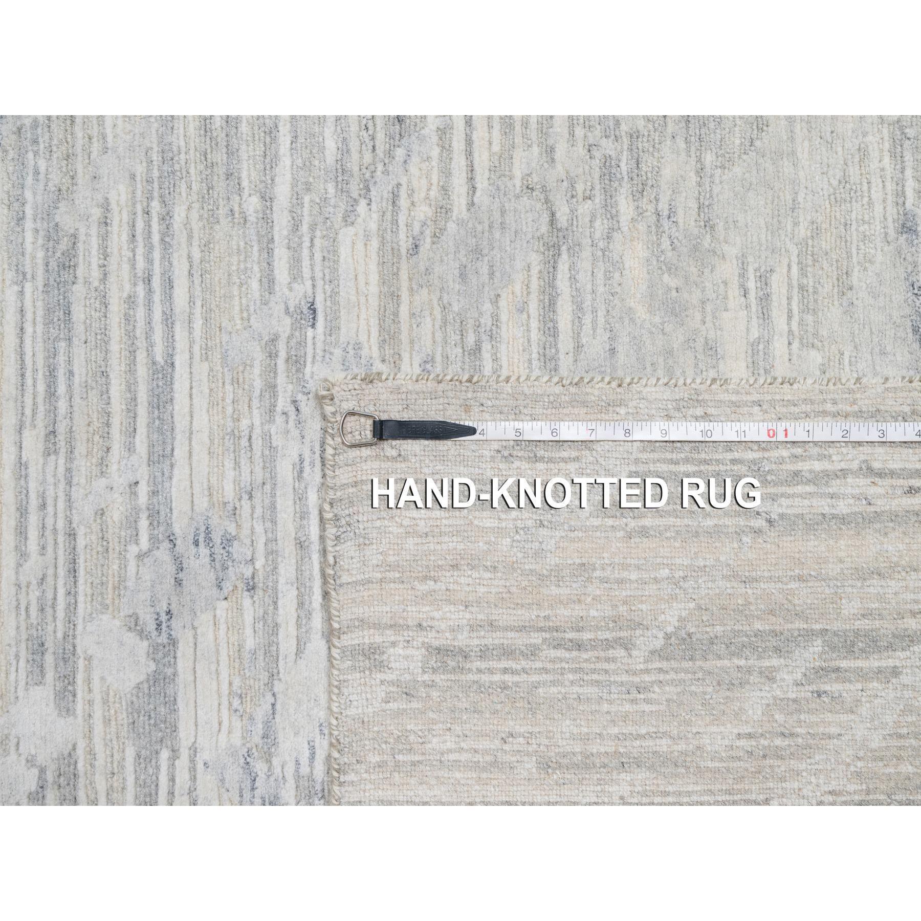Tapis carré noué à la main gris, design moderne, laine naturelle non teintée 12'1
