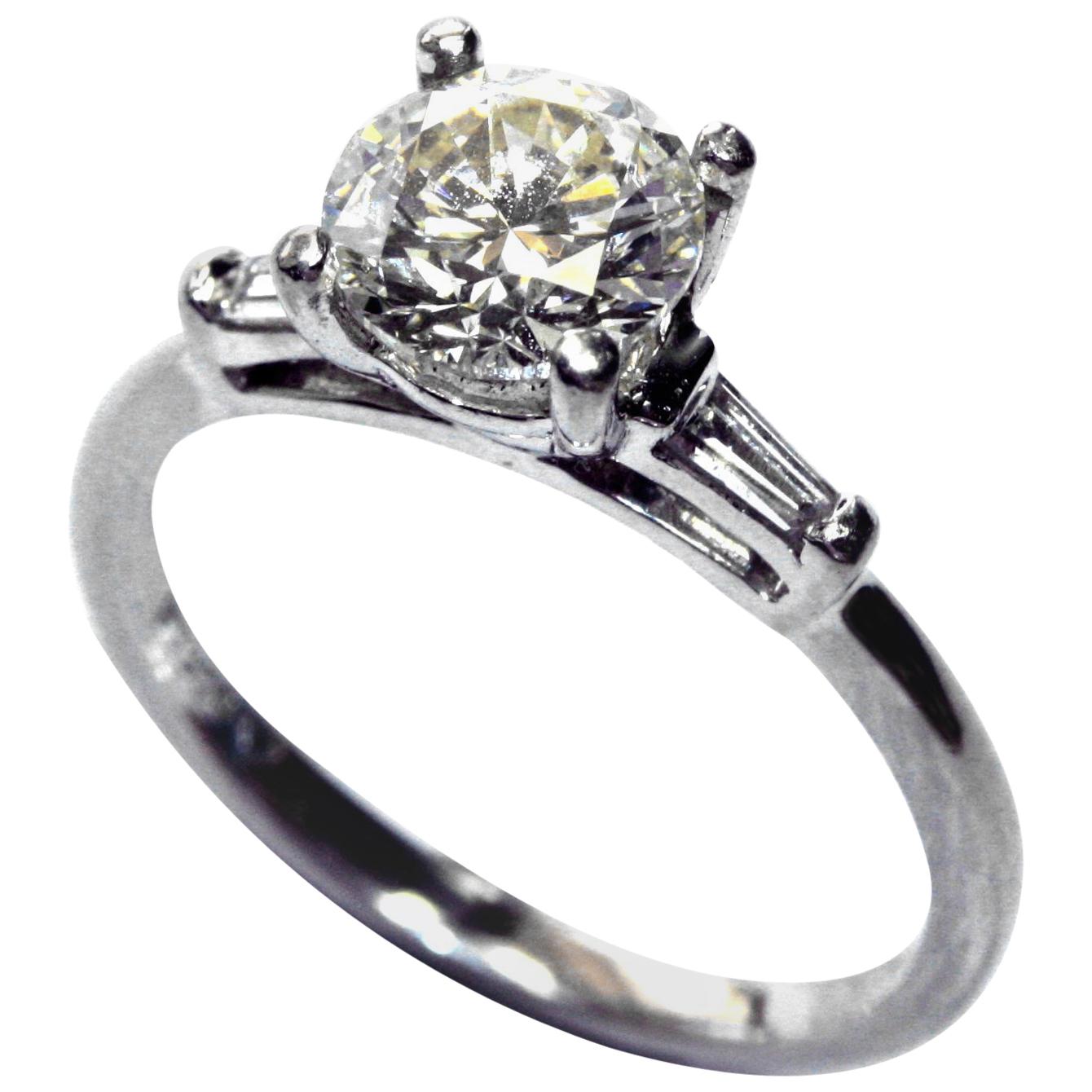 1.22 Carat Brilliant Cut Diamond Platinum Engagement Ring For Sale