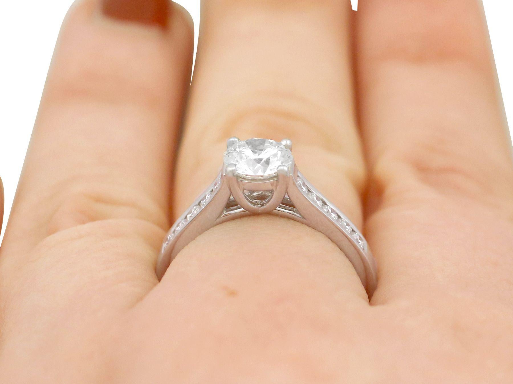 1.22 Carat Diamond and Platinum Solitaire Engagement Ring For Sale 3
