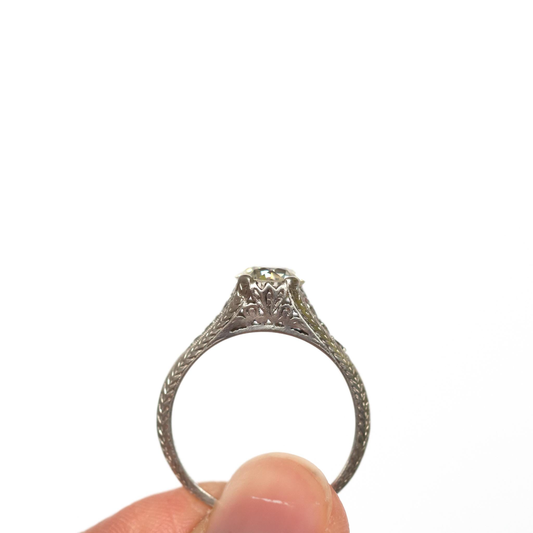 Women's 1.22 Carat Diamond Platinum Engagement Ring For Sale