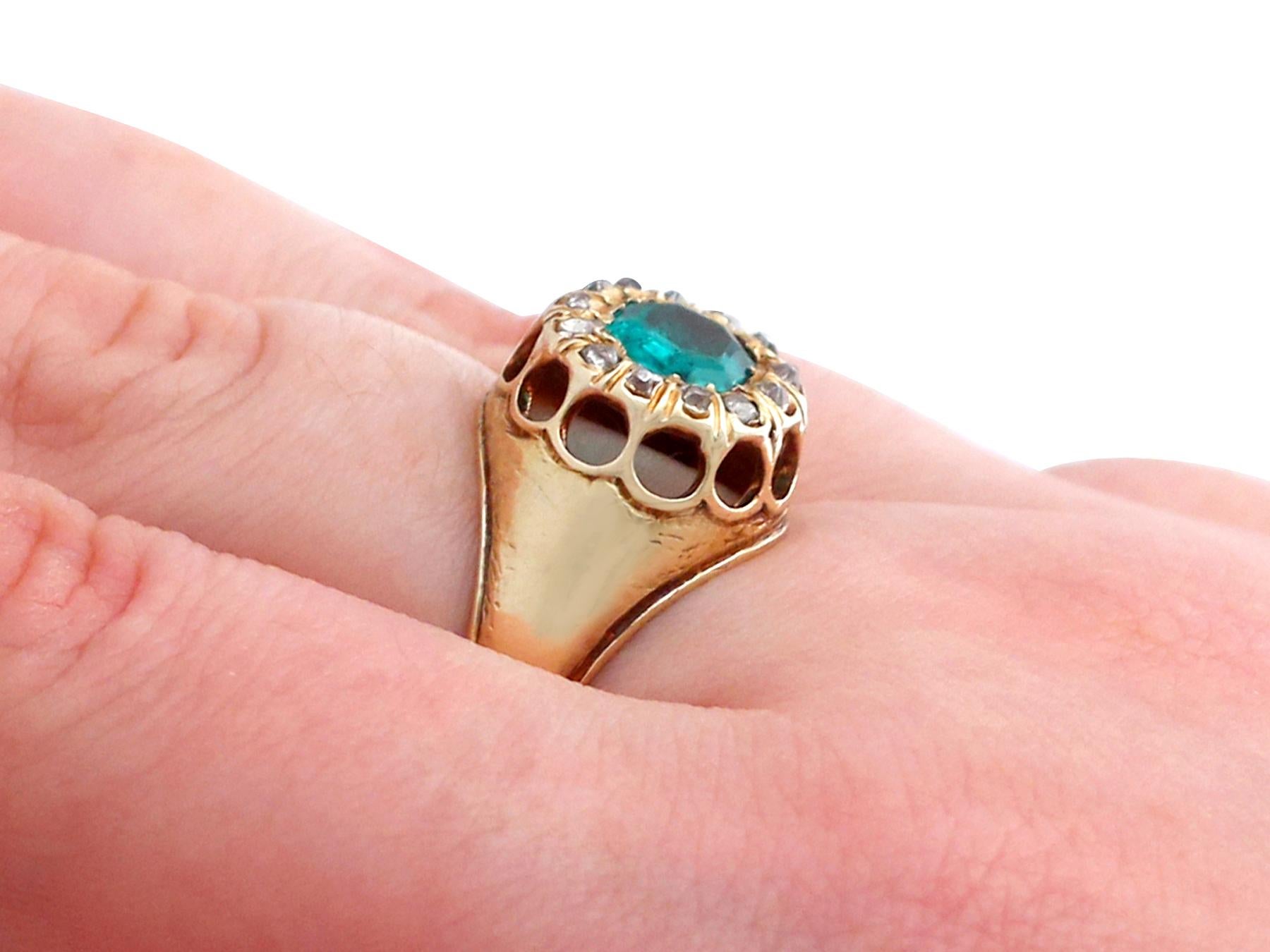 1.22 Carat Colombian Emerald Diamond Yellow Gold Cocktail Ring For Sale 3