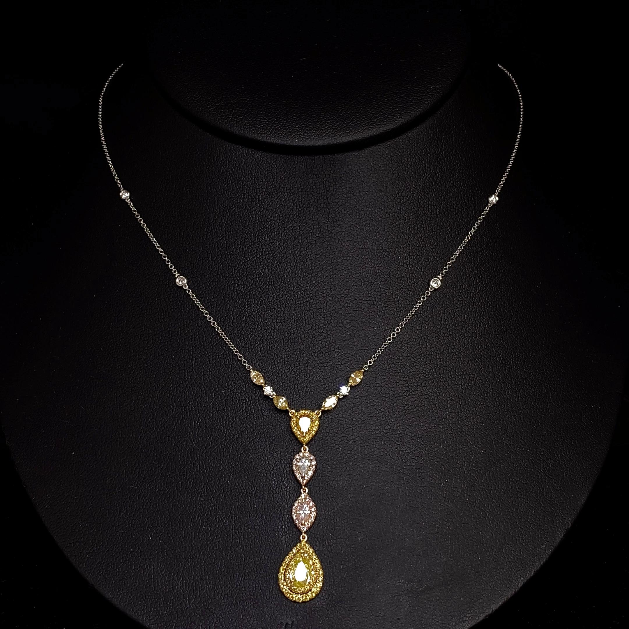 1,22 Karat Mix Form Fancy gelbe und rosa Diamanten Anhänger Halskette in 18K Mix im Zustand „Neu“ im Angebot in NEW YORK, NY