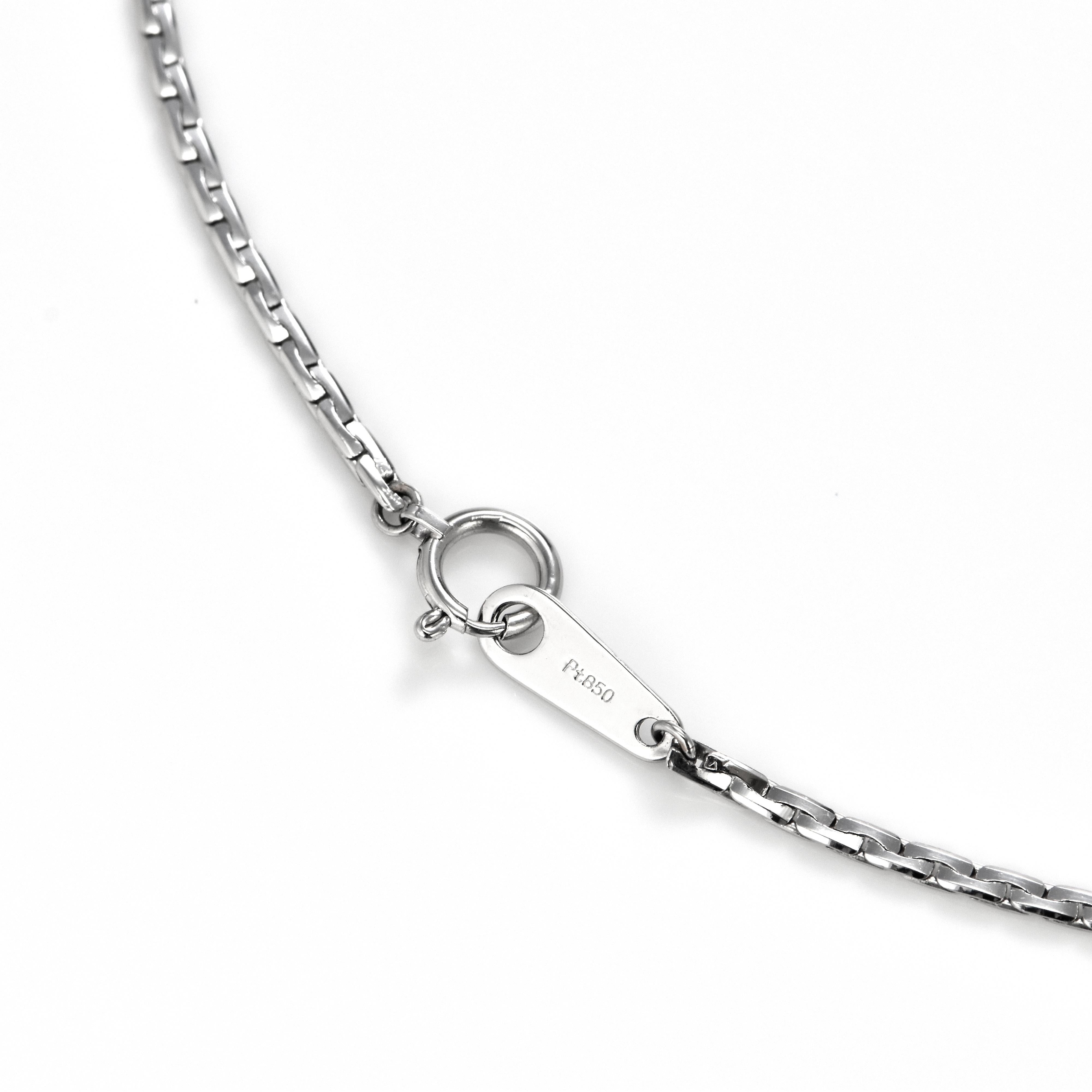 1.22 Carat Natural Royal Blue Sapphire and Diamond Necklace Made in Platinum For Sale 7