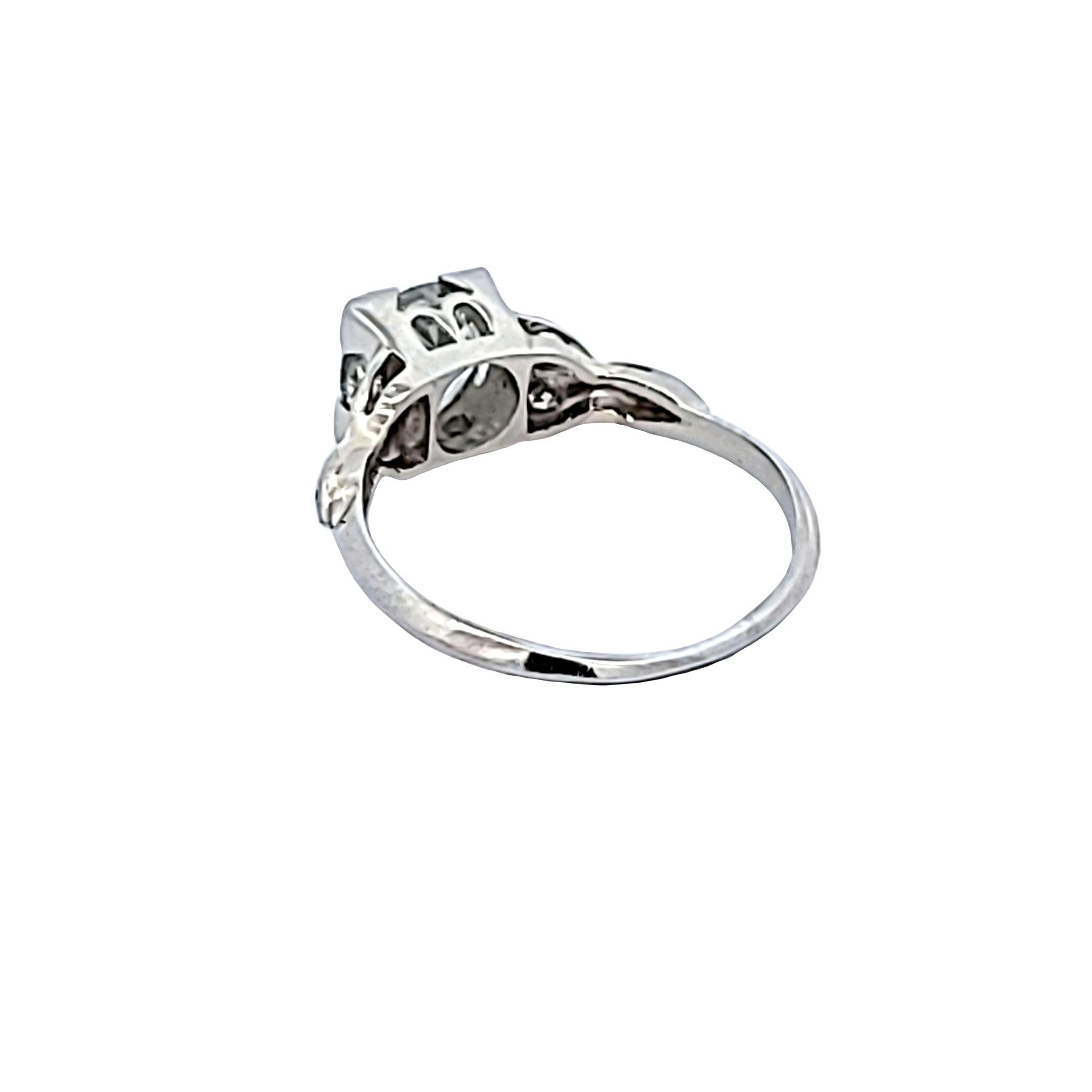 1.22 Carat Old European Cut J-I VS1-SI1 Diamond Platinum Engagement Ring For Sale 2