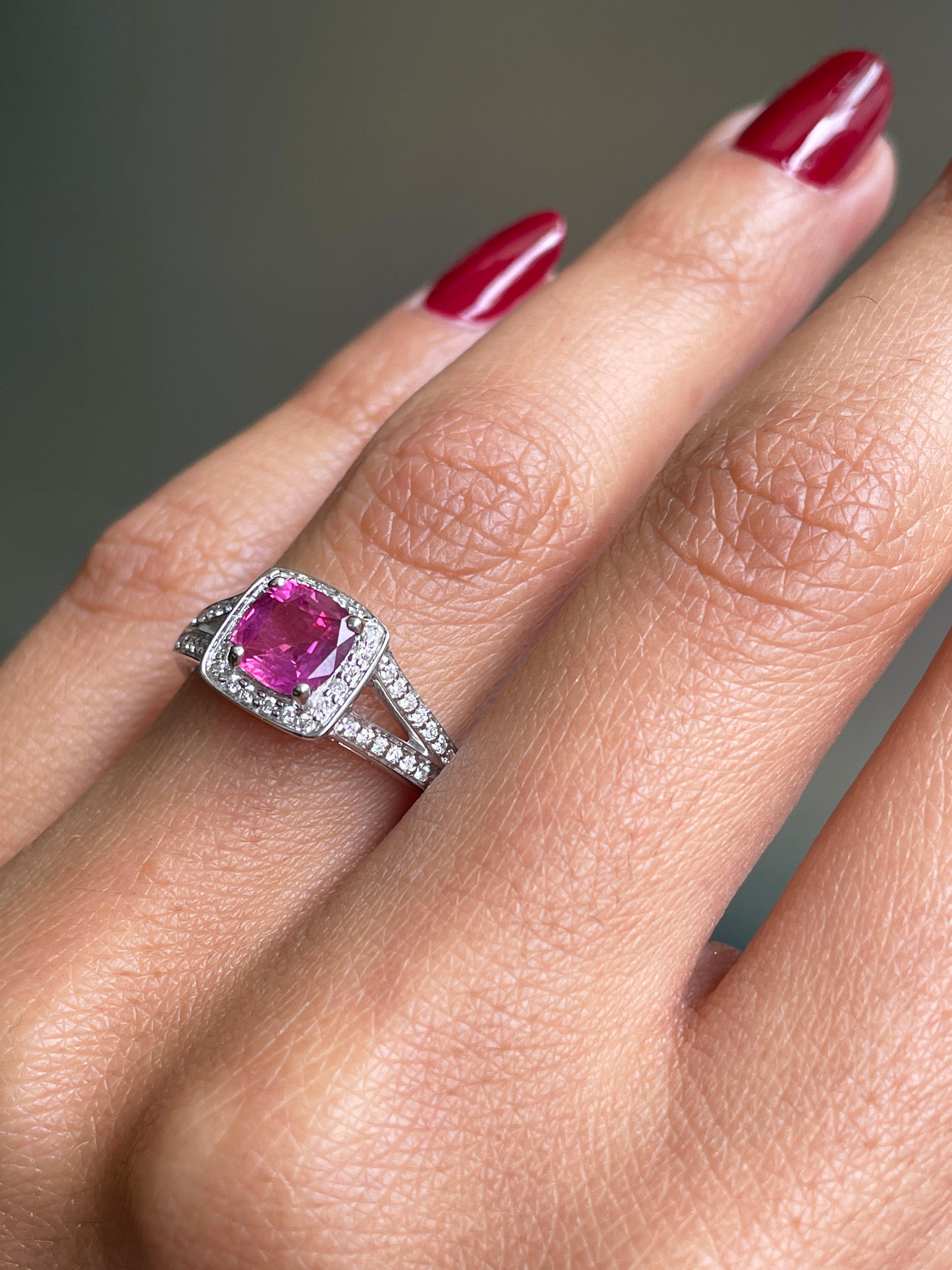 1.22 Carat Pink Sapphire and Diamond 18ct Gold Halo Cluster Engagement Ring For Sale 1