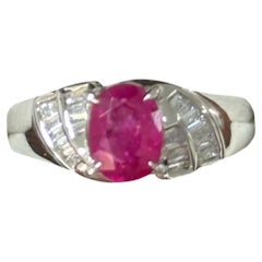 1.22 Carat Pink Sapphire & Diamond Ring in Platinum 850