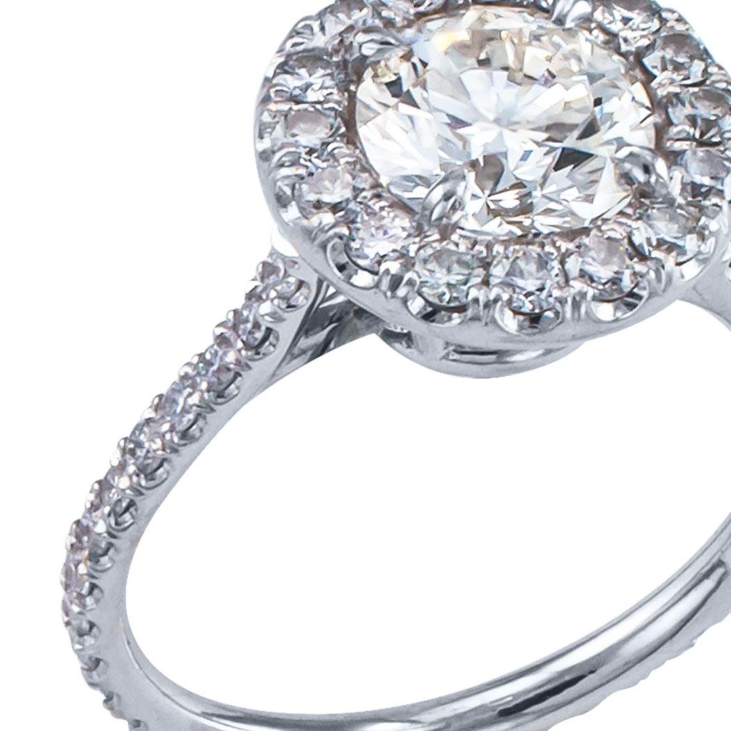 1.22 Carat Diamond Solitaire White Gold Engagement Ring In Good Condition In Los Angeles, CA