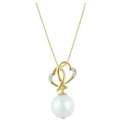 Freshwater Pearl and White Diamond Pendant Necklace in 14K Gold