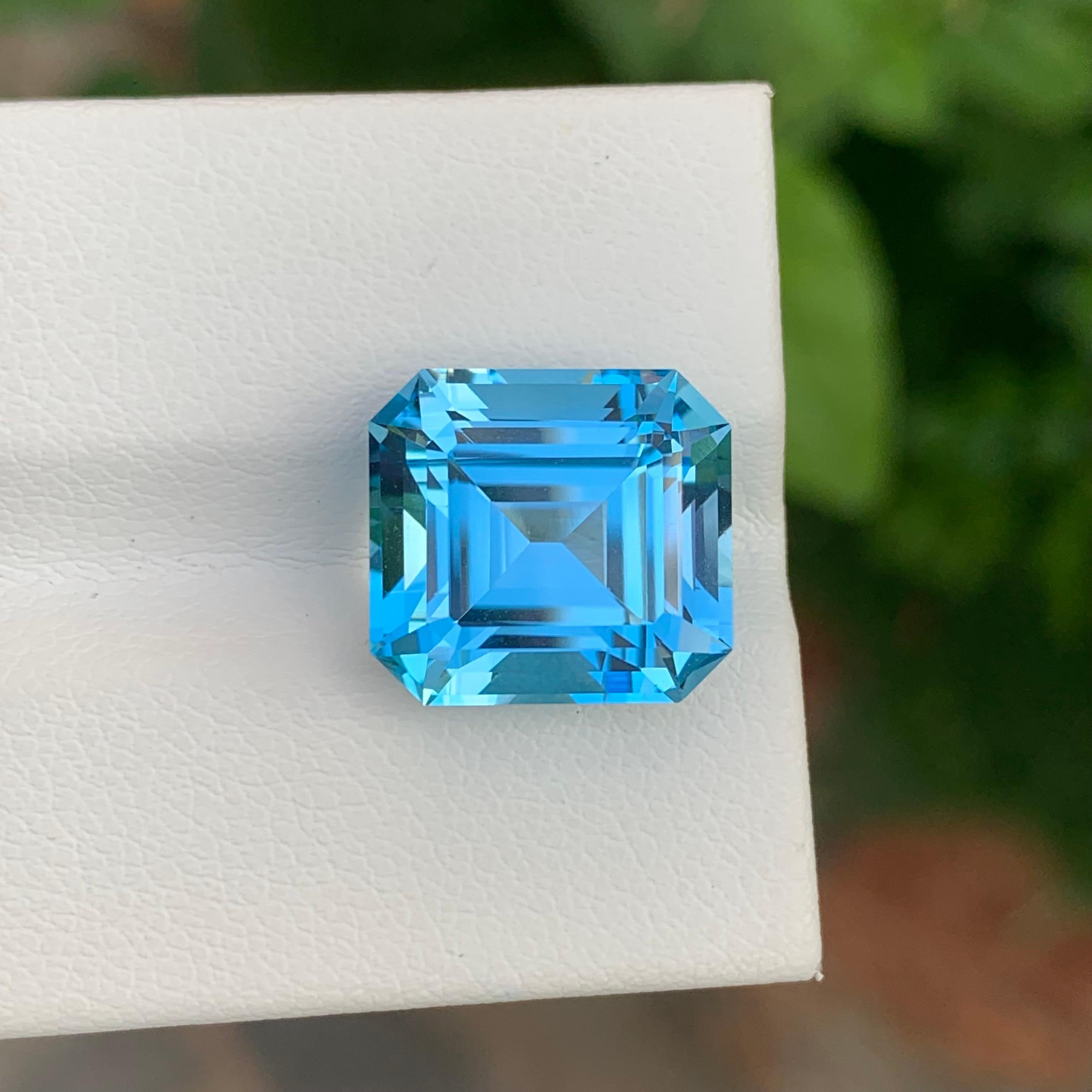 12,20 Carati Adorabile gemma sciolta di Topazio Blu Taglio Asscher per Collana Gioielli In condizioni Nuovo in vendita a Peshawar, PK