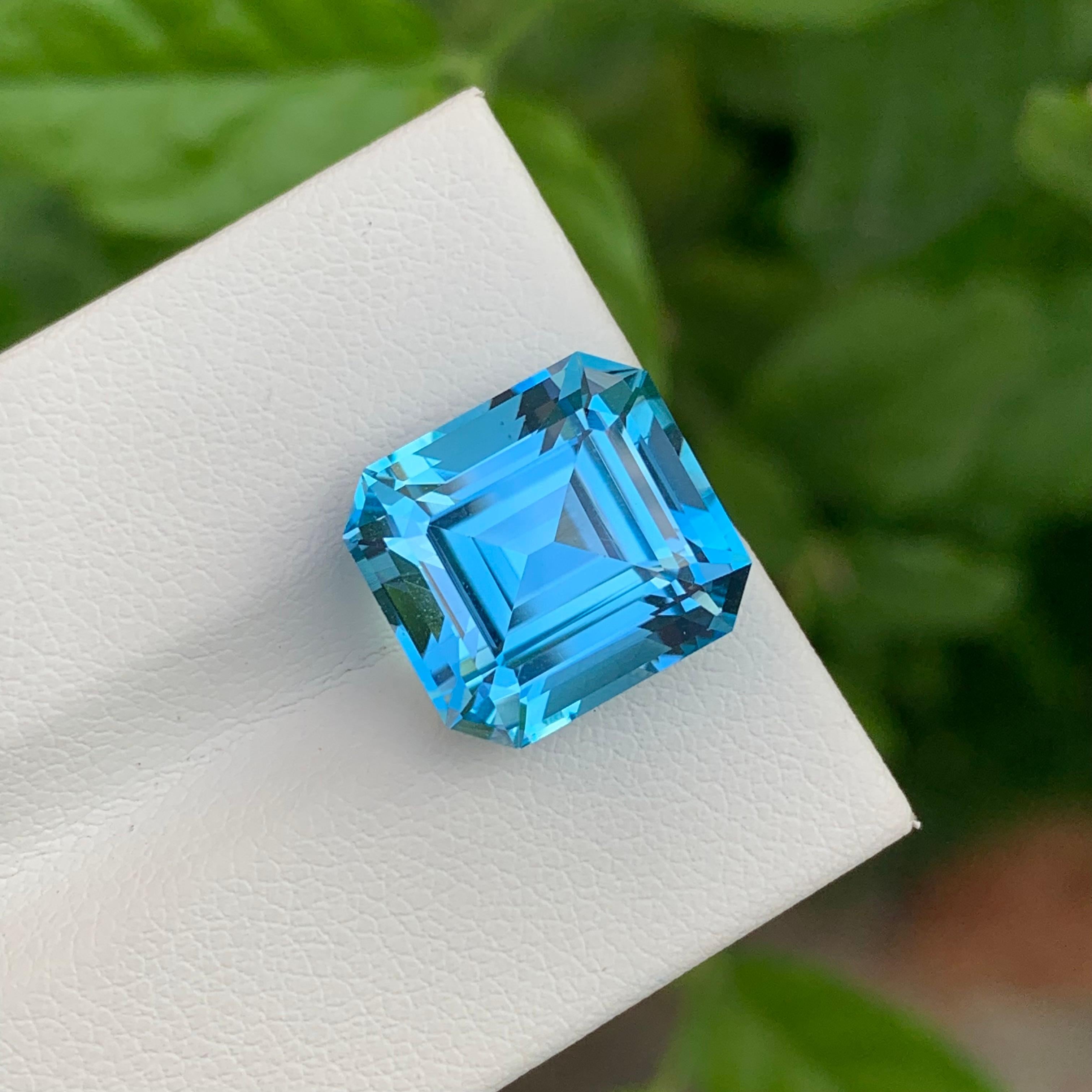 12,20 Carati Adorabile gemma sciolta di Topazio Blu Taglio Asscher per Collana Gioielli in vendita 2