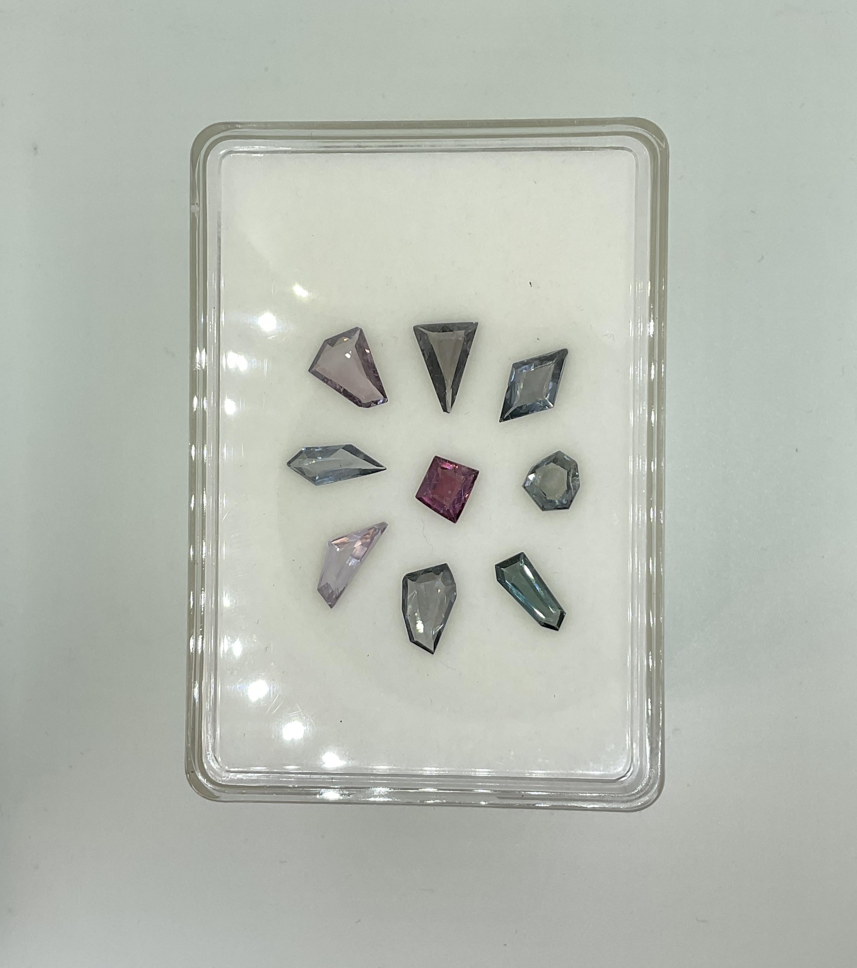 Rough Cut 12.20 Carats Grey & Pink Spinel Fancy Cut Stone Natural Gem For earrings For Sale