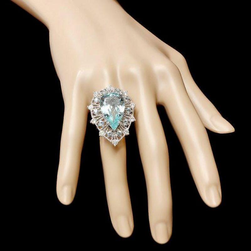 Mixed Cut 12.20 Carats Natural Aquamarine and Diamond 14K Solid White Gold Ring For Sale