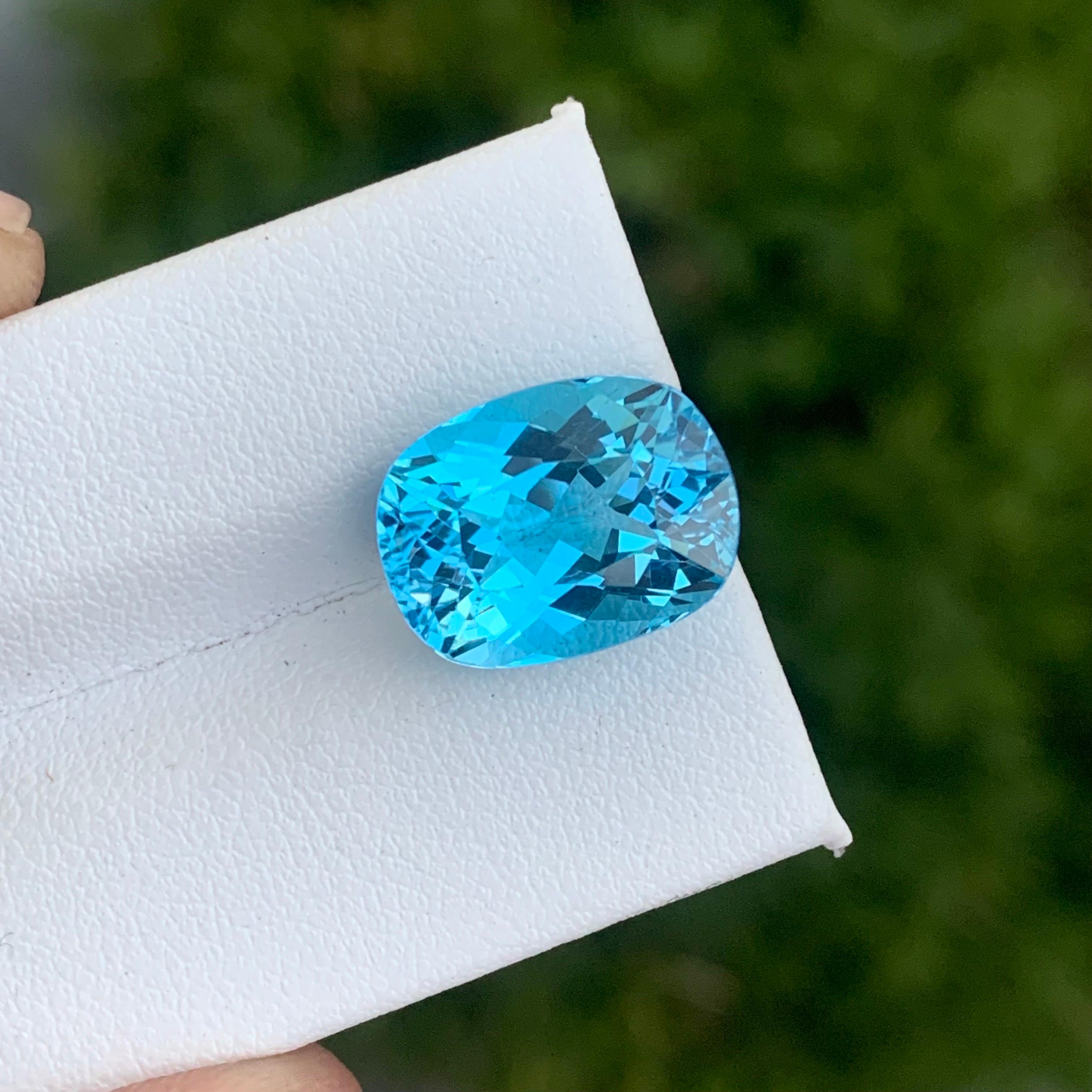 Arts and Crafts 12.20 Cts Loose Sky Blue Topaz Gemstone from Brazil For Sale