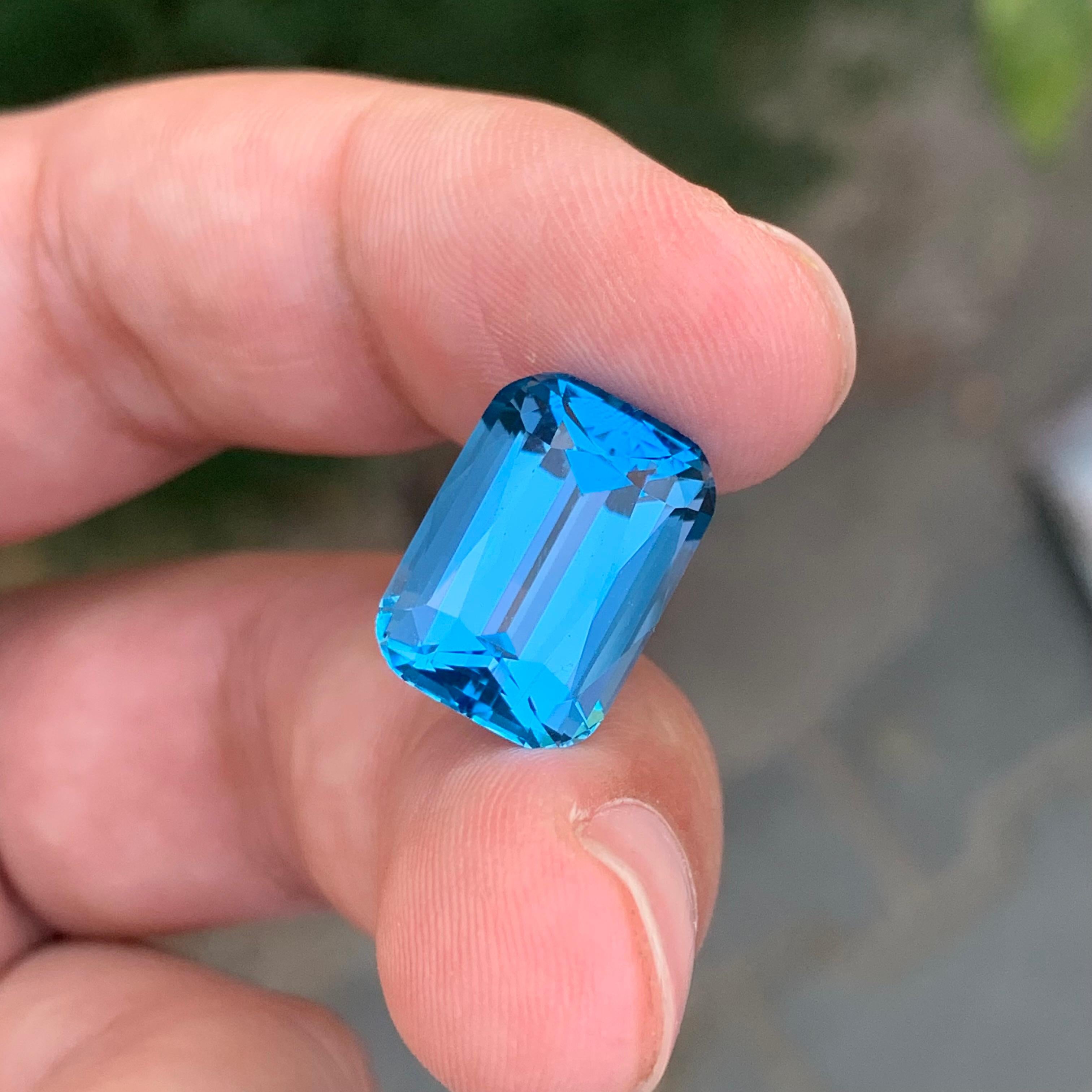 12.25 Carat Excellent Loose Swiss Blue Topaz Long Cushion Shape Gemstone For Sale 2