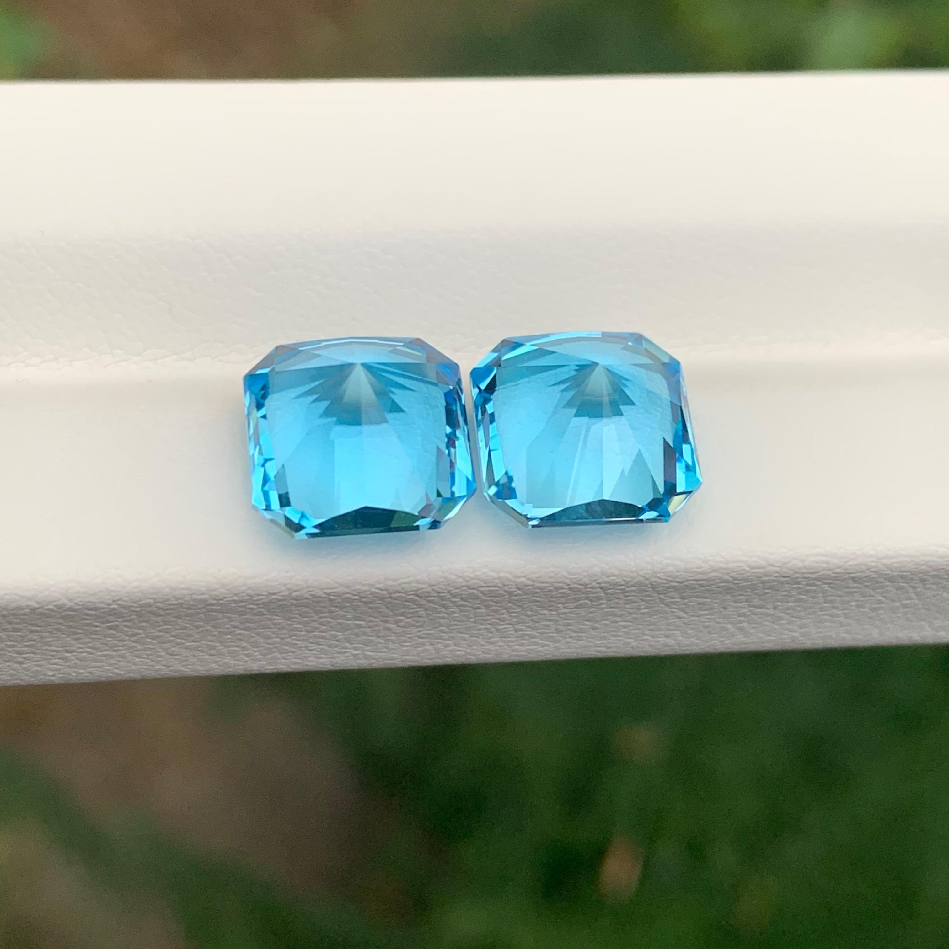 12.25 Carat Natural Loose Swiss Blue Topaz Pair Square Cut Gemstone In New Condition For Sale In Peshawar, PK