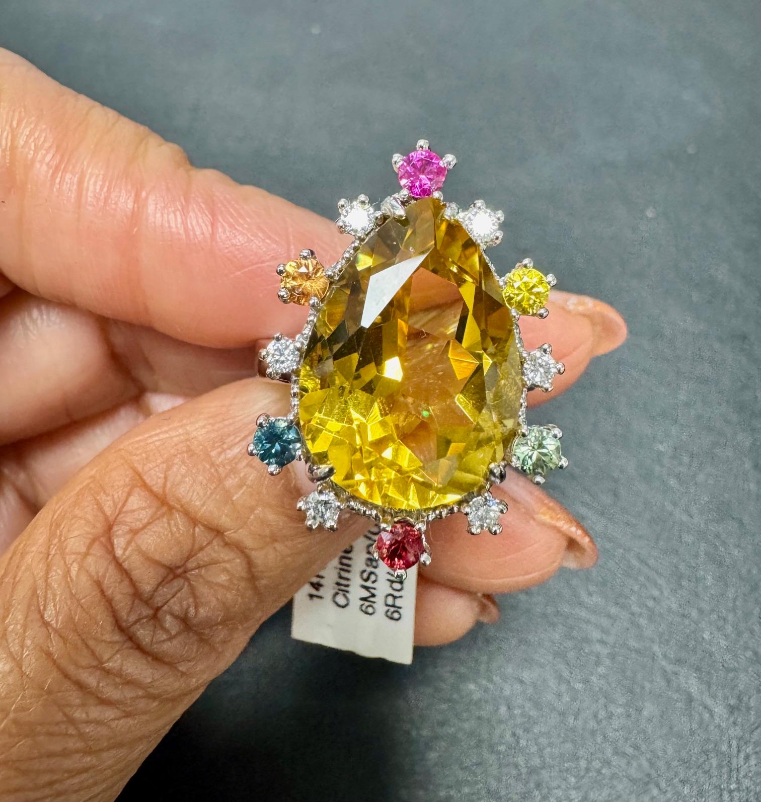 12.25 Carat Pear Cut Citrine Sapphire Diamond Yellow Gold Cocktail Ring Neuf - En vente à Los Angeles, CA