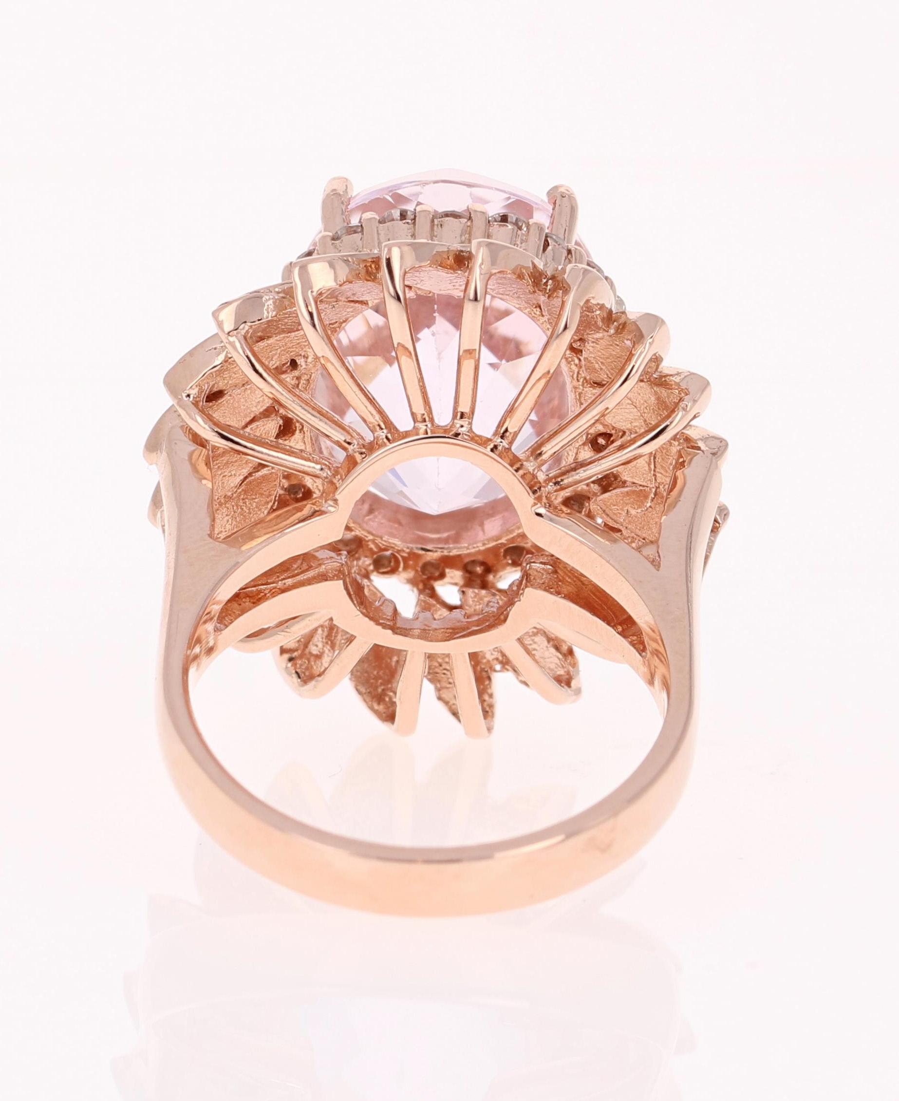 12.26 Carat Oval Cut Kunzite Diamond 14 Karat Rose Gold Cocktail Ring In New Condition For Sale In Los Angeles, CA