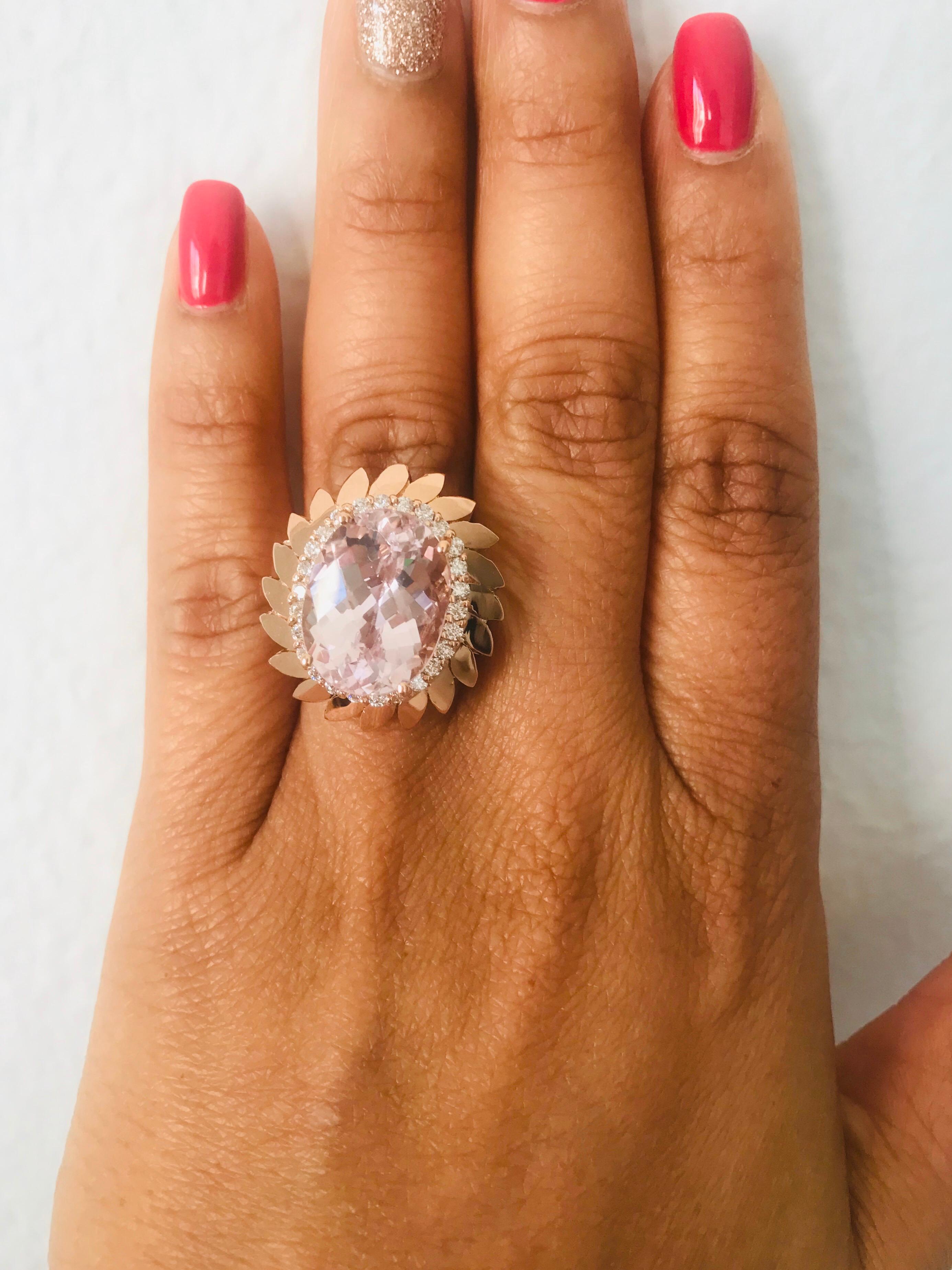12.26 Carat Oval Cut Kunzite Diamond 14 Karat Rose Gold Cocktail Ring For Sale 4