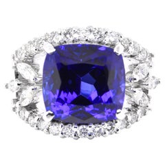 12.27 Carat Natural Tanzanite and Diamond Cocktail Ring Set in 18 Karat Gold