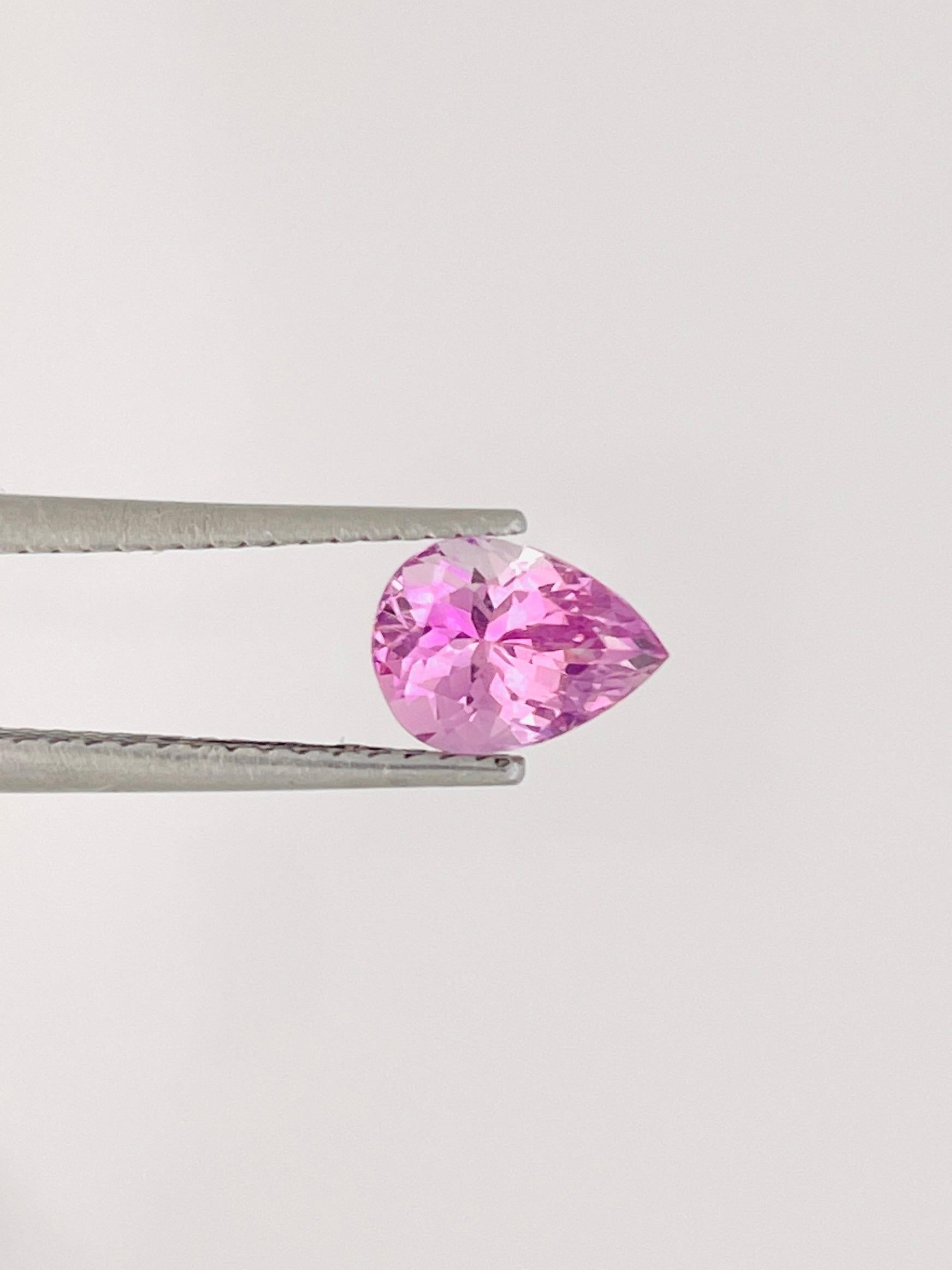 1.22Ct GIA Zertifikat Natürlicher Baby Rosa Tansanit Unerhitzt Zoisit Schleife sauber im Angebot 1