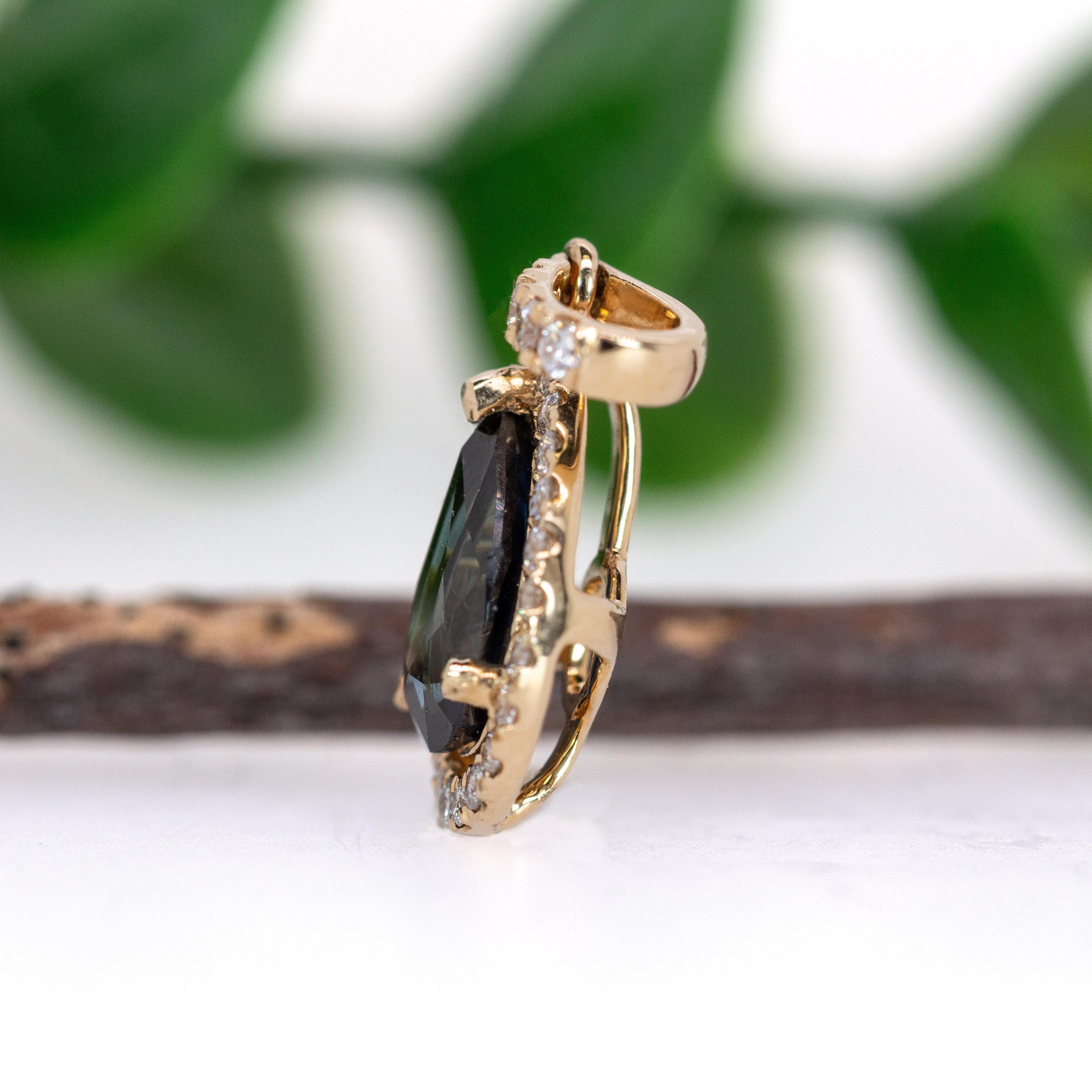 Ciondolo con zaffiro di Ceylon da 1,22 carati e diamanti etici in oro massiccio 14K  PE 8x6mm In condizioni Nuovo in vendita a Columbus, OH